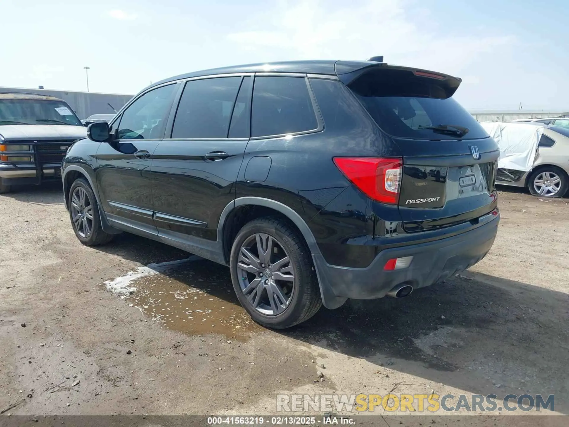 3 fotografías del automóvil dañado 5FNYF7H59KB003011 HONDA PASSPORT 2019