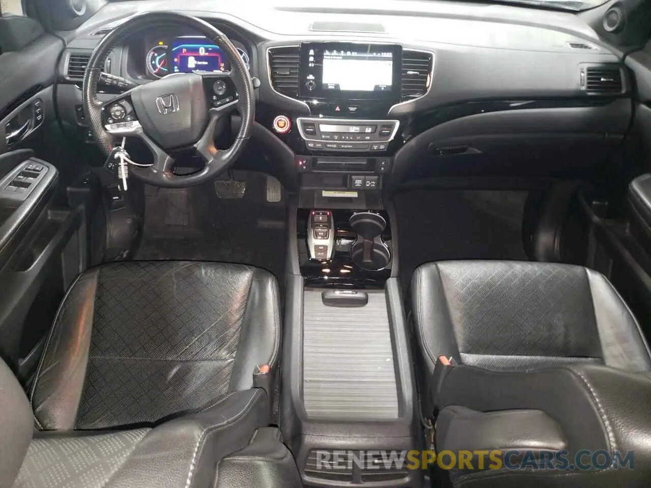 8 fotografías del automóvil dañado 5FNYF8H05KB004716 HONDA PASSPORT 2019