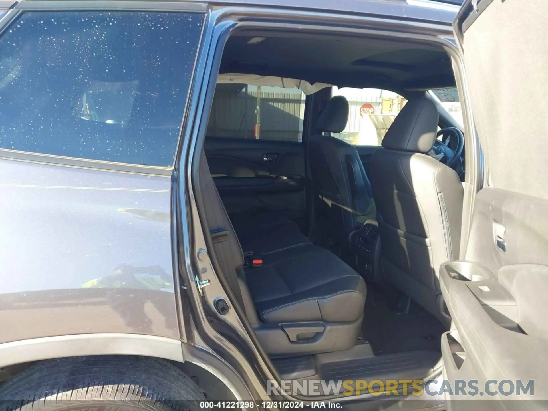 8 fotografías del automóvil dañado 5FNYF8H07KB015720 HONDA PASSPORT 2019