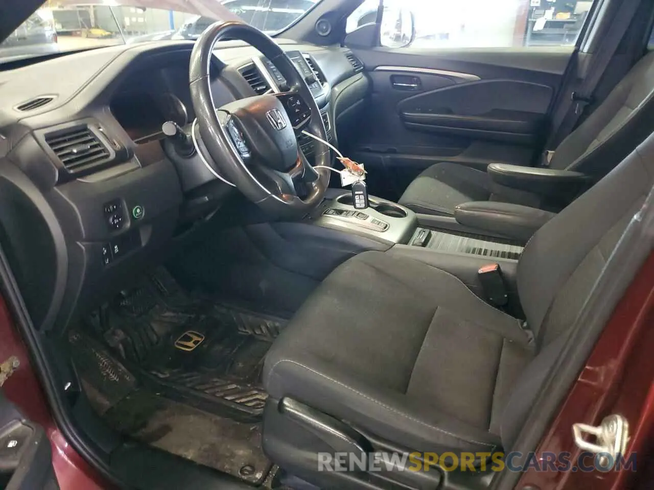 8 fotografías del automóvil dañado 5FNYF8H21KB008778 HONDA PASSPORT 2019