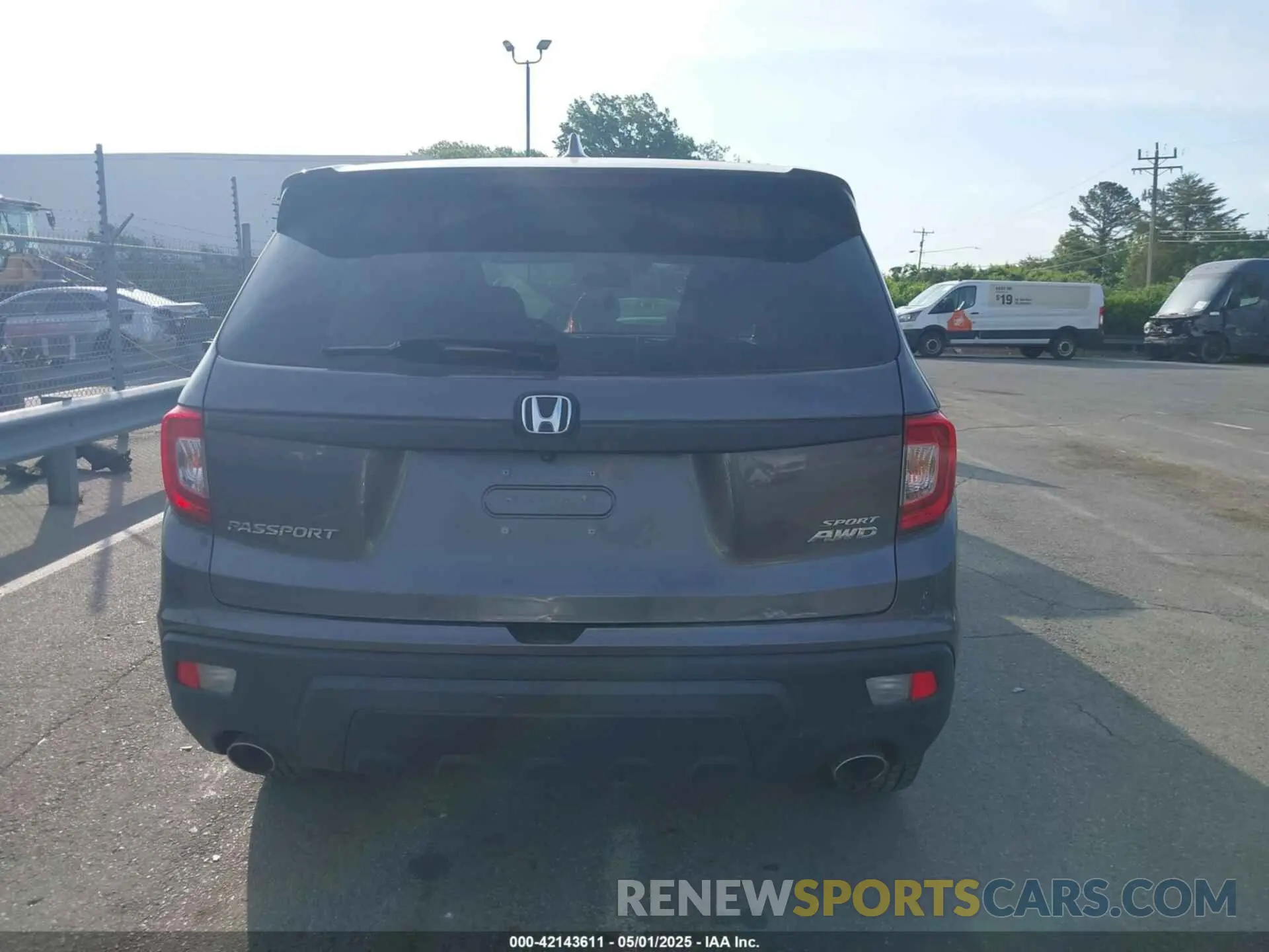 16 fotografías del automóvil dañado 5FNYF8H22KB024522 HONDA PASSPORT 2019