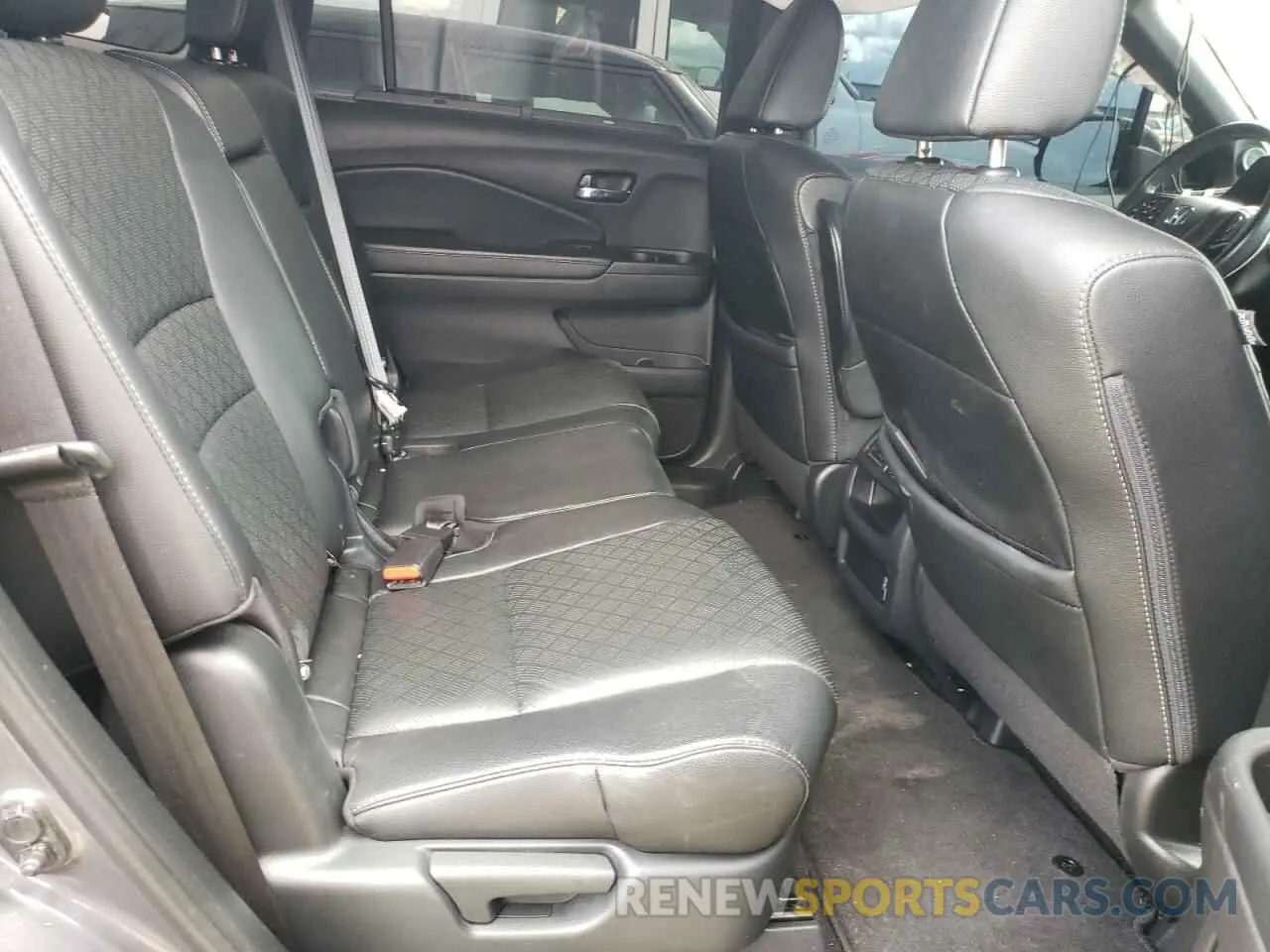 11 fotografías del automóvil dañado 5FNYF7H57LB001582 HONDA PASSPORT 2020