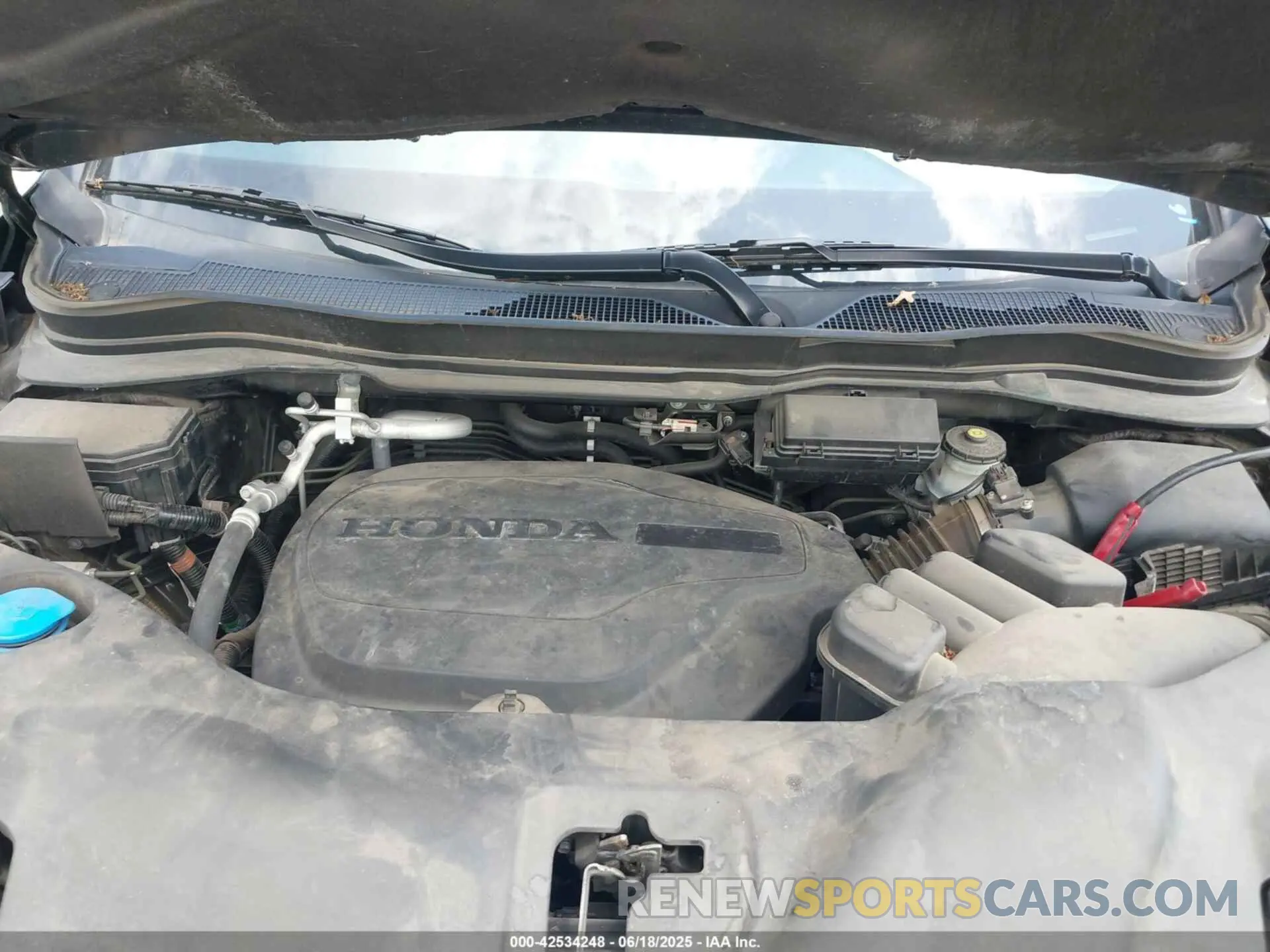 10 fotografías del automóvil dañado 5FNYF7H57LB005700 HONDA PASSPORT 2020
