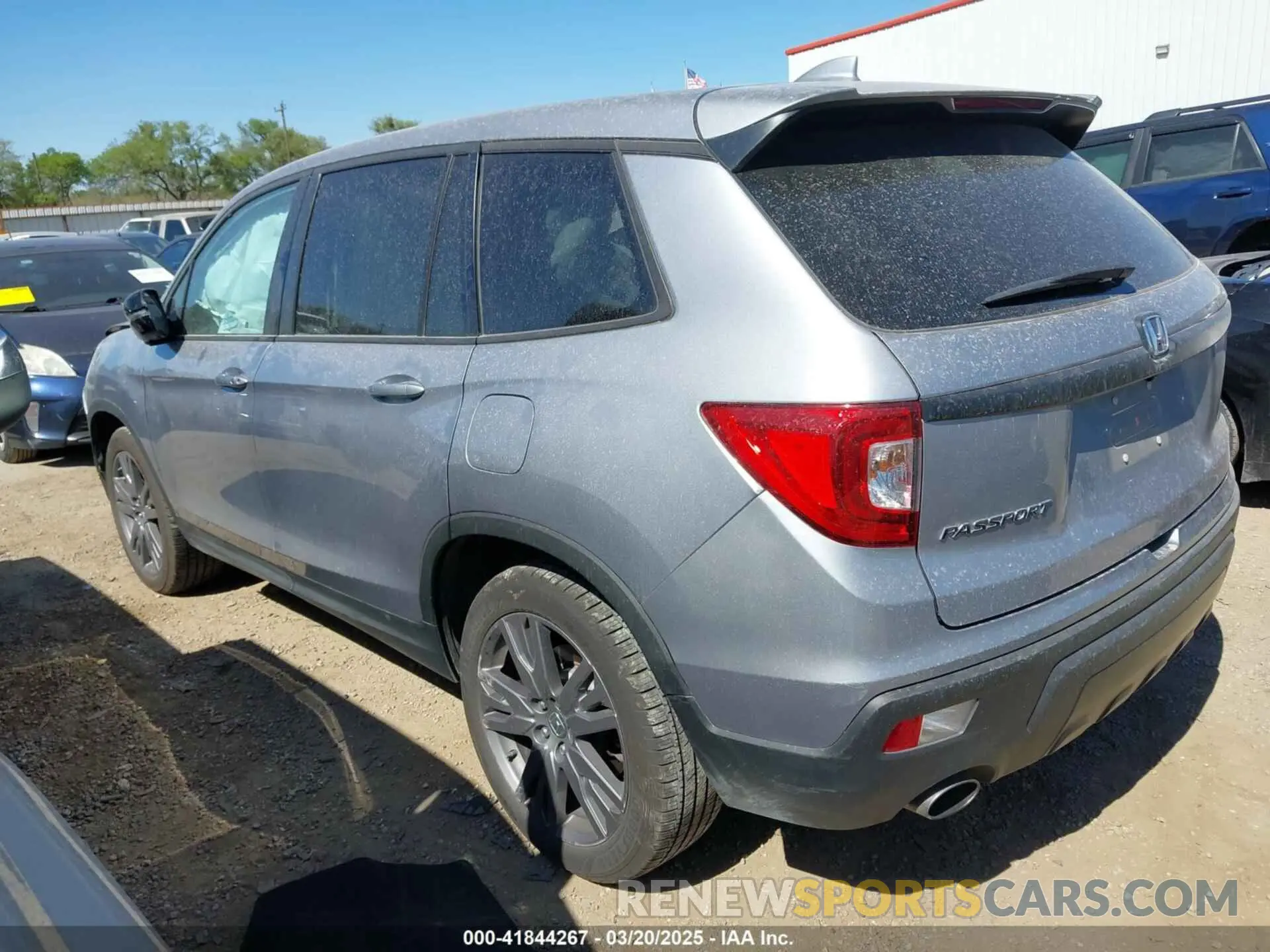 3 fotografías del automóvil dañado 5FNYF7H58LB000022 HONDA PASSPORT 2020