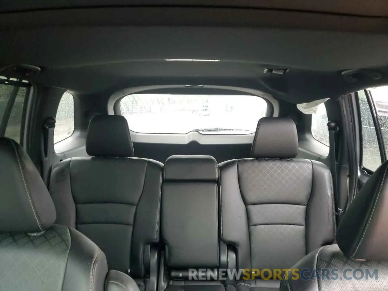 10 fotografías del automóvil dañado 5FNYF8H03LB001444 HONDA PASSPORT 2020