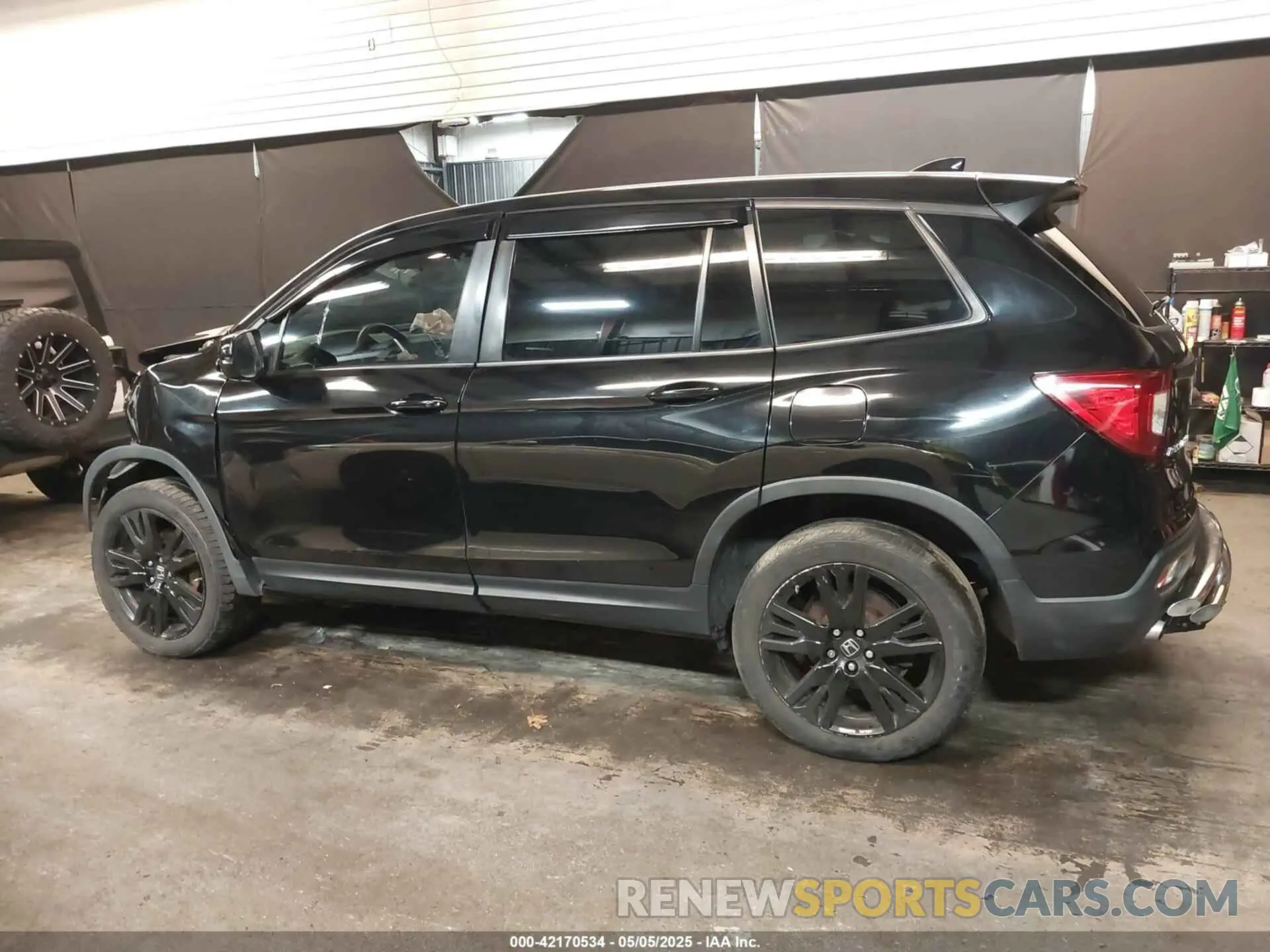 15 fotografías del automóvil dañado 5FNYF8H22LB015661 HONDA PASSPORT 2020
