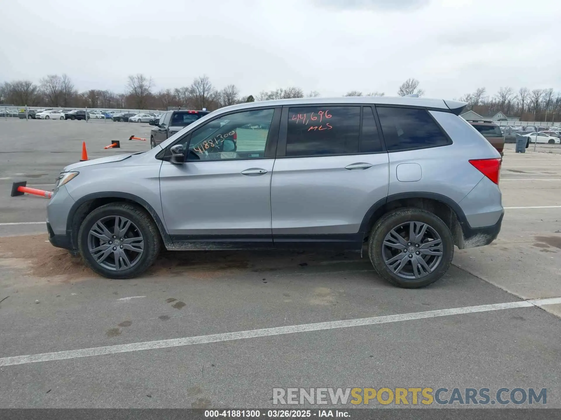 14 fotografías del automóvil dañado 5FNYF8H55LB005023 HONDA PASSPORT 2020