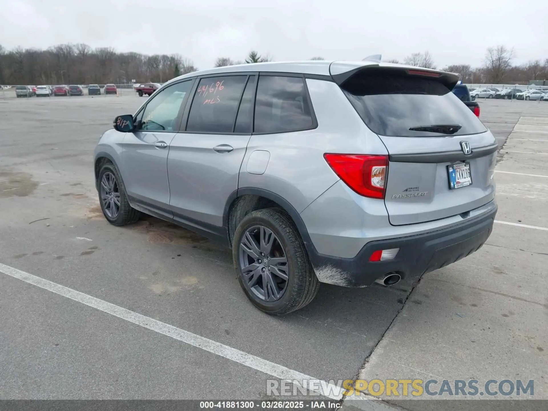 3 fotografías del automóvil dañado 5FNYF8H55LB005023 HONDA PASSPORT 2020