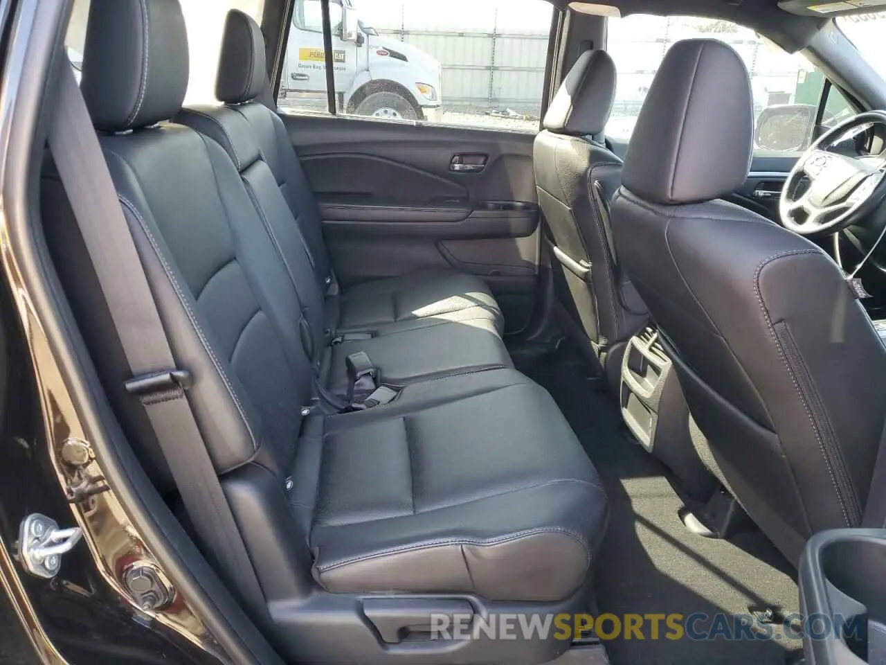 10 fotografías del automóvil dañado 5FNYF8H57LB012250 HONDA PASSPORT 2020