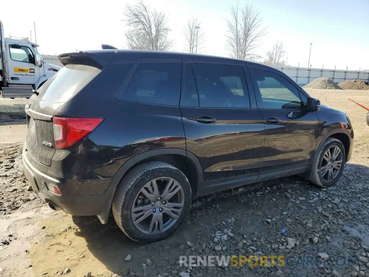 3 fotografías del automóvil dañado 5FNYF8H57LB012250 HONDA PASSPORT 2020