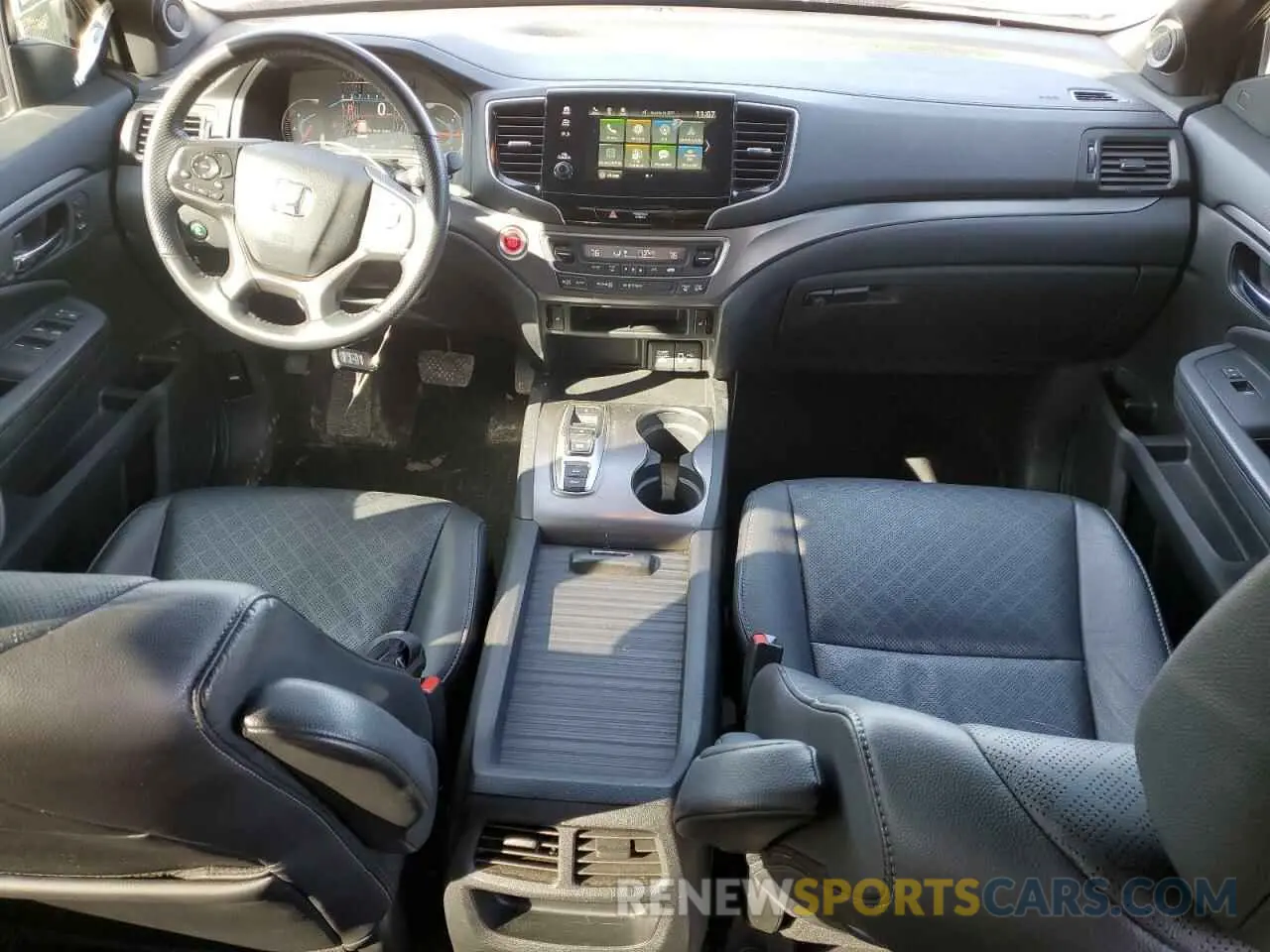 8 fotografías del automóvil dañado 5FNYF8H57LB012250 HONDA PASSPORT 2020