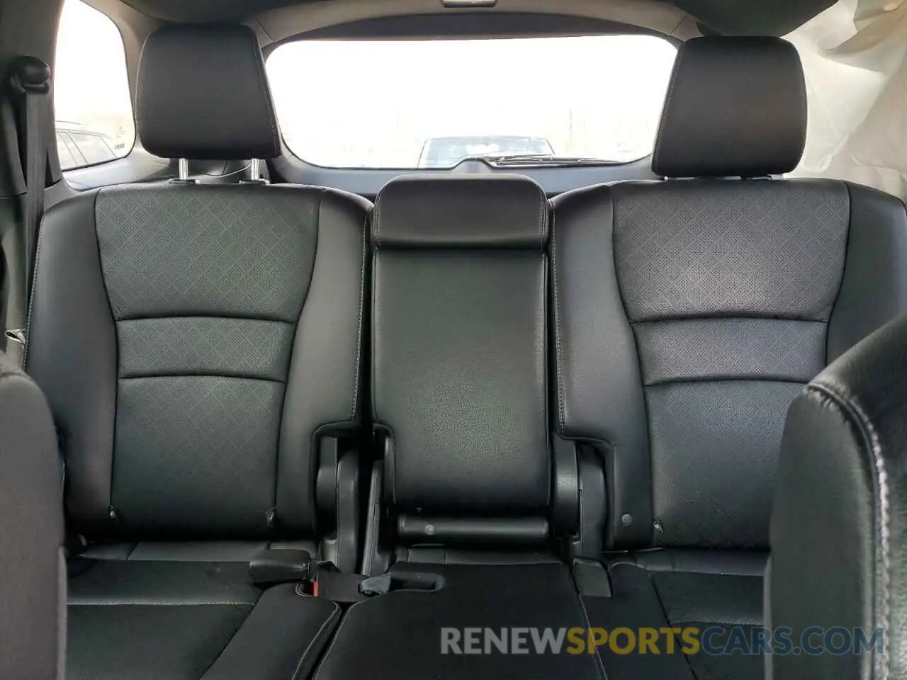 10 fotografías del automóvil dañado 5FNYF8H59LB007566 HONDA PASSPORT 2020