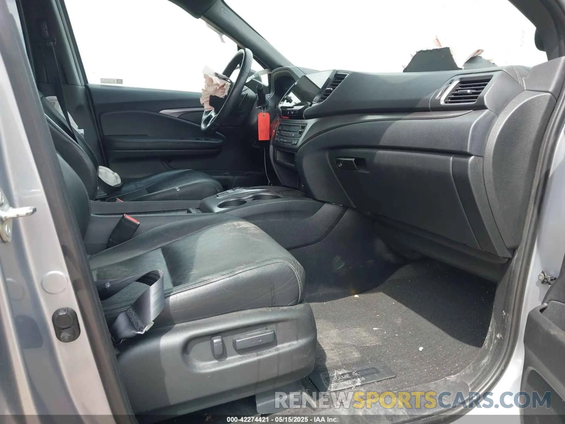 5 fotografías del automóvil dañado 5FNYF8H59LB014260 HONDA PASSPORT 2020
