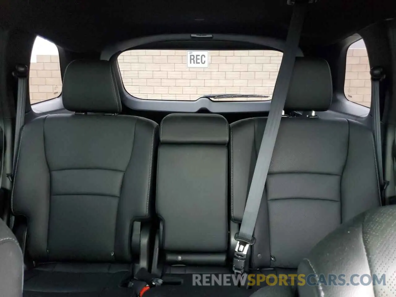 10 fotografías del automóvil dañado 5FNYF7H53MB010524 HONDA PASSPORT 2021