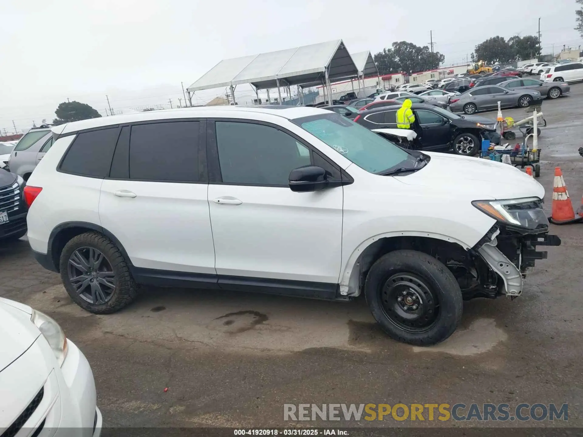 14 fotografías del automóvil dañado 5FNYF7H58MB008459 HONDA PASSPORT 2021