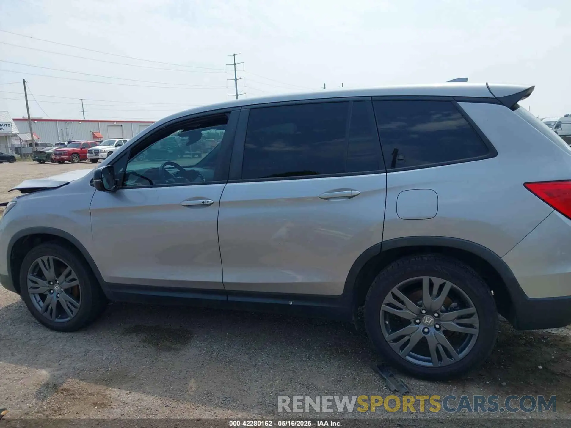 14 fotografías del automóvil dañado 5FNYF7H59MB007174 HONDA PASSPORT 2021
