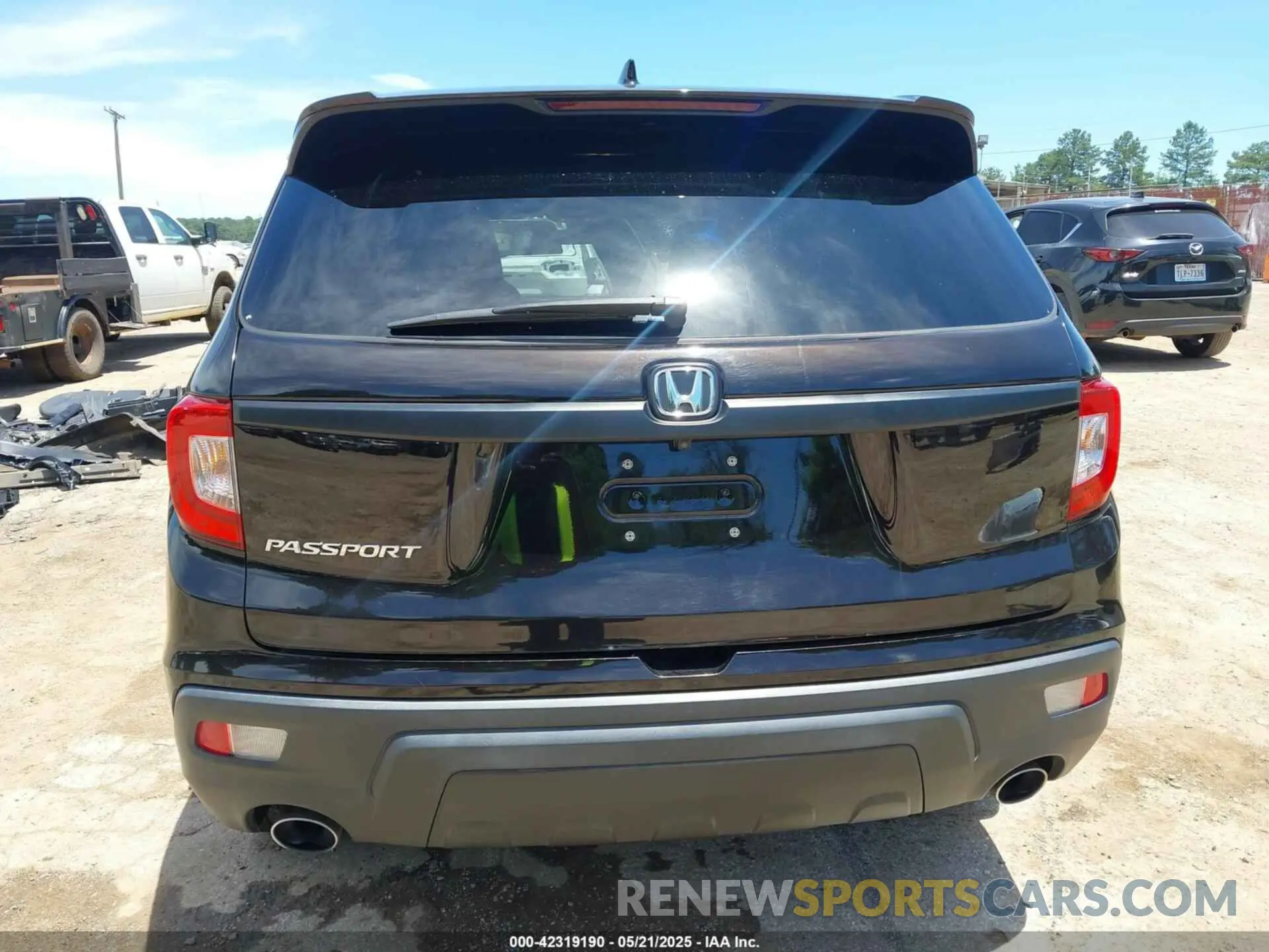 16 fotografías del automóvil dañado 5FNYF7H5XMB006986 HONDA PASSPORT 2021