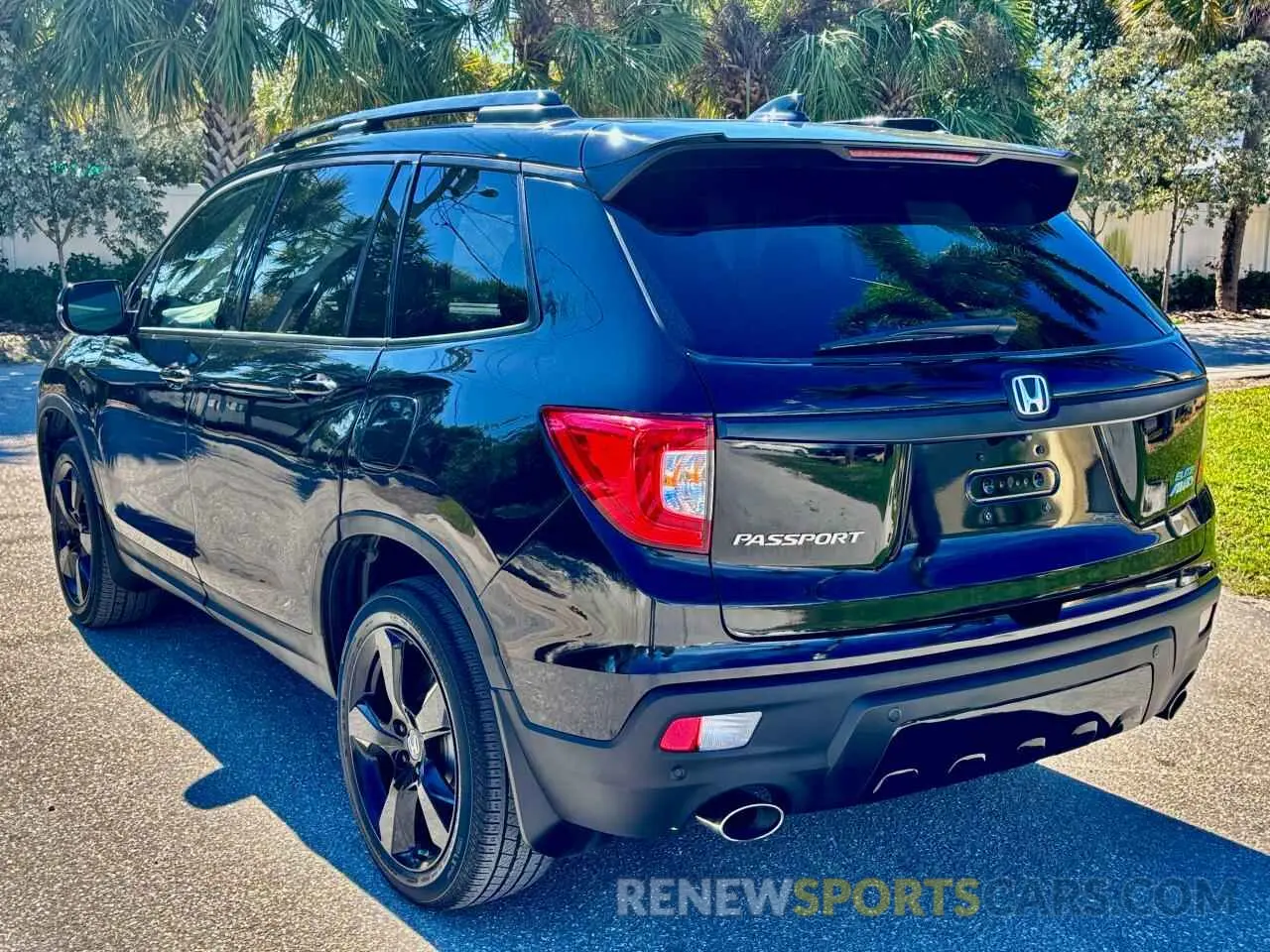 3 fotografías del automóvil dañado 5FNYF8H01MB013559 HONDA PASSPORT 2021