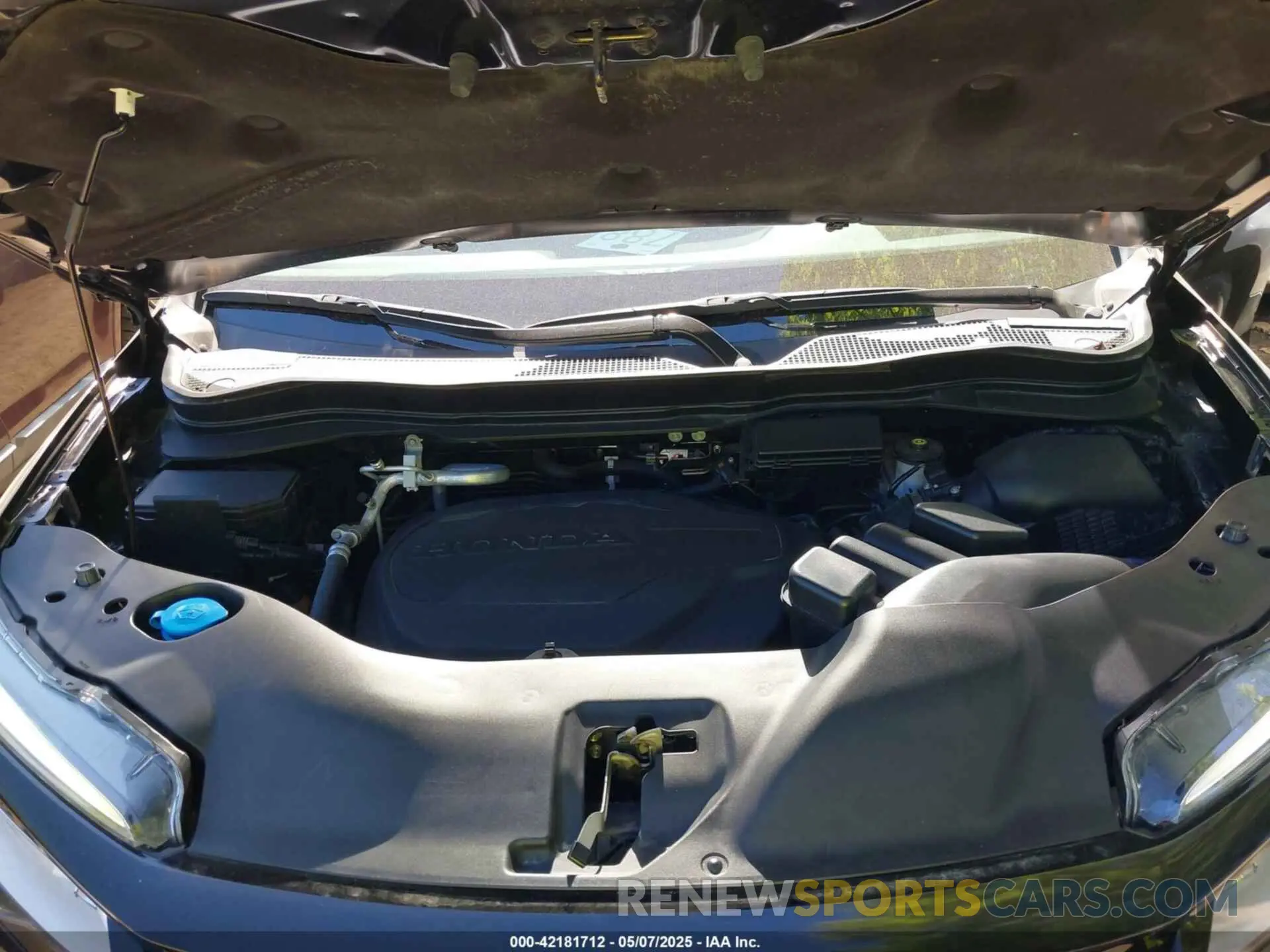 10 fotografías del automóvil dañado 5FNYF8H03MB026880 HONDA PASSPORT 2021