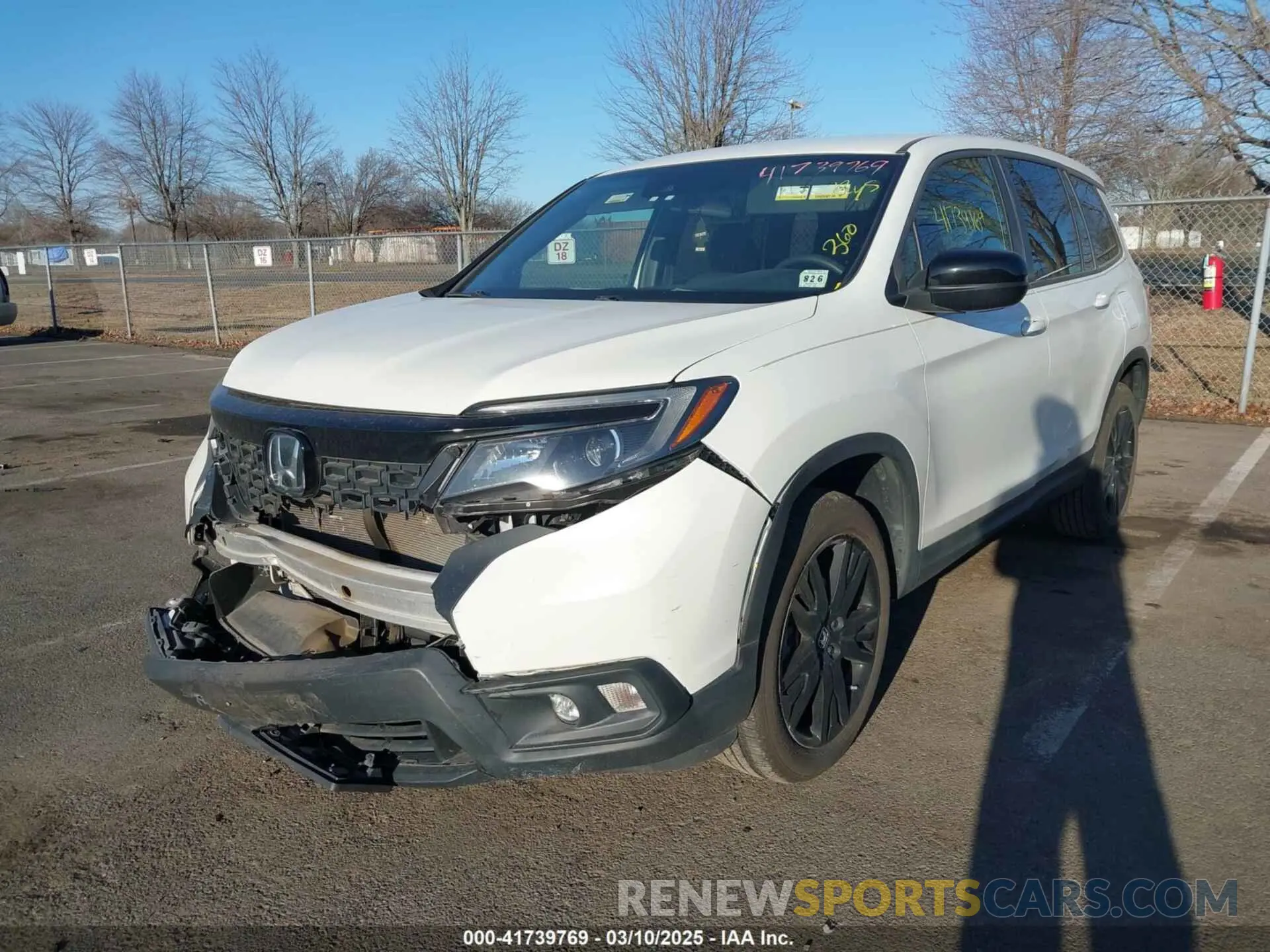 2 fotografías del automóvil dañado 5FNYF8H21MB031674 HONDA PASSPORT 2021