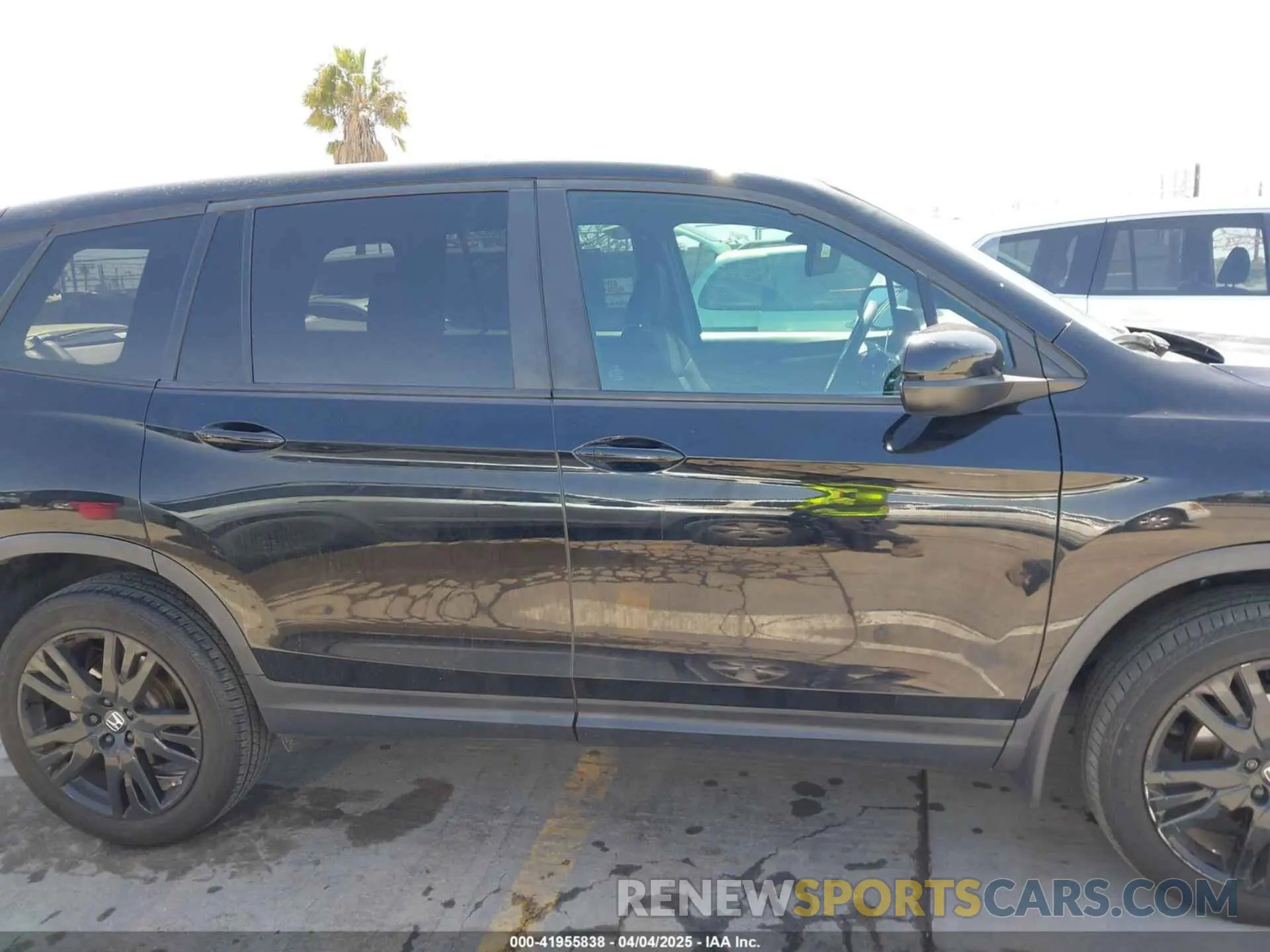 13 fotografías del automóvil dañado 5FNYF8H21MB038592 HONDA PASSPORT 2021