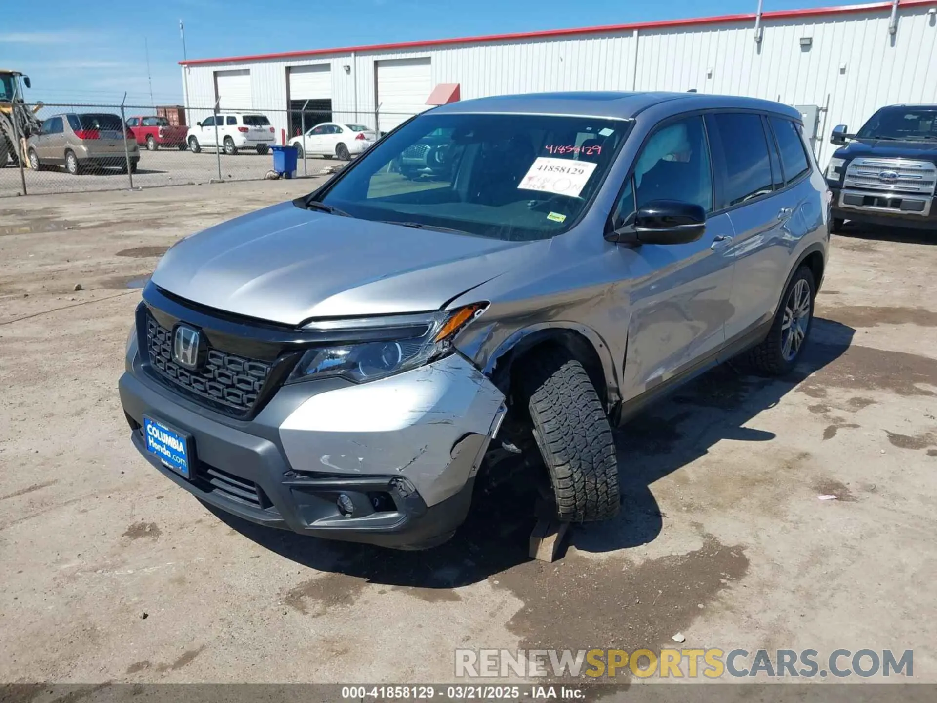 2 fotografías del automóvil dañado 5FNYF8H51MB024752 HONDA PASSPORT 2021