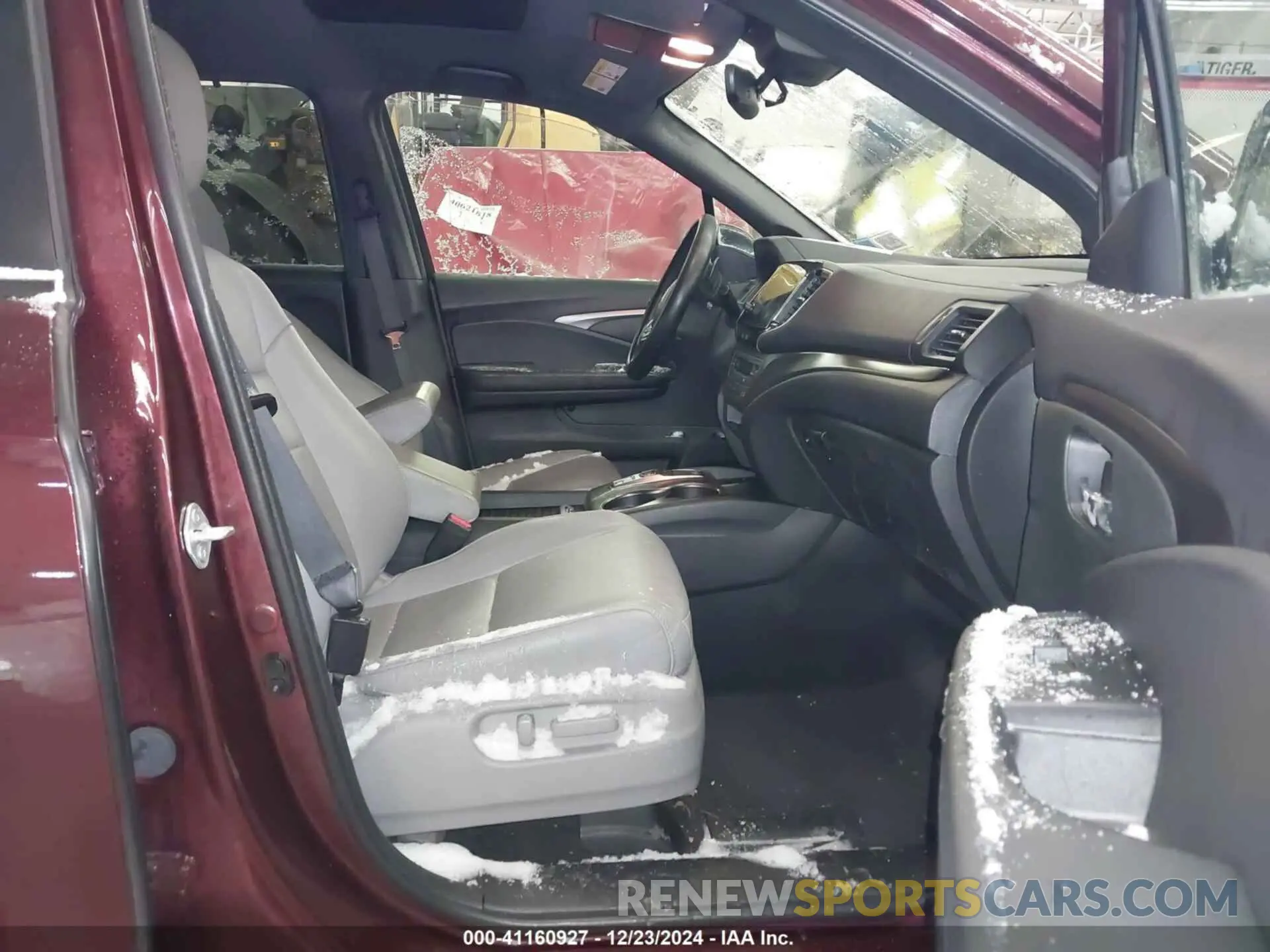 5 fotografías del automóvil dañado 5FNYF8H55MB018825 HONDA PASSPORT 2021