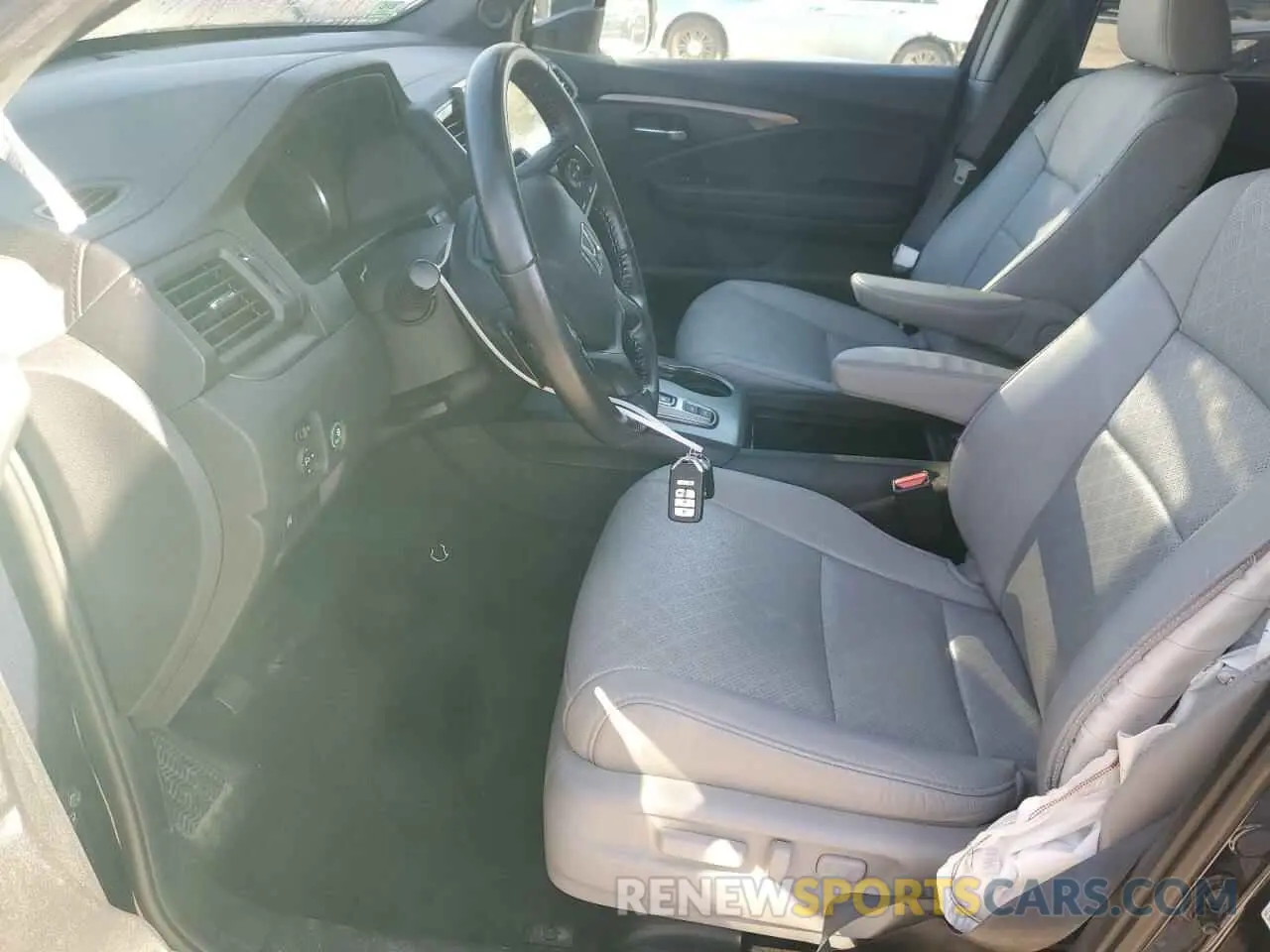 7 fotografías del automóvil dañado 5FNYF8H57MB027798 HONDA PASSPORT 2021