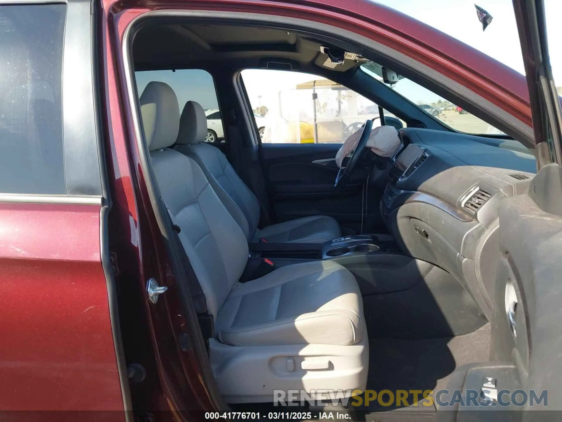 5 fotografías del automóvil dañado 5FNYF8H5XMB007951 HONDA PASSPORT 2021