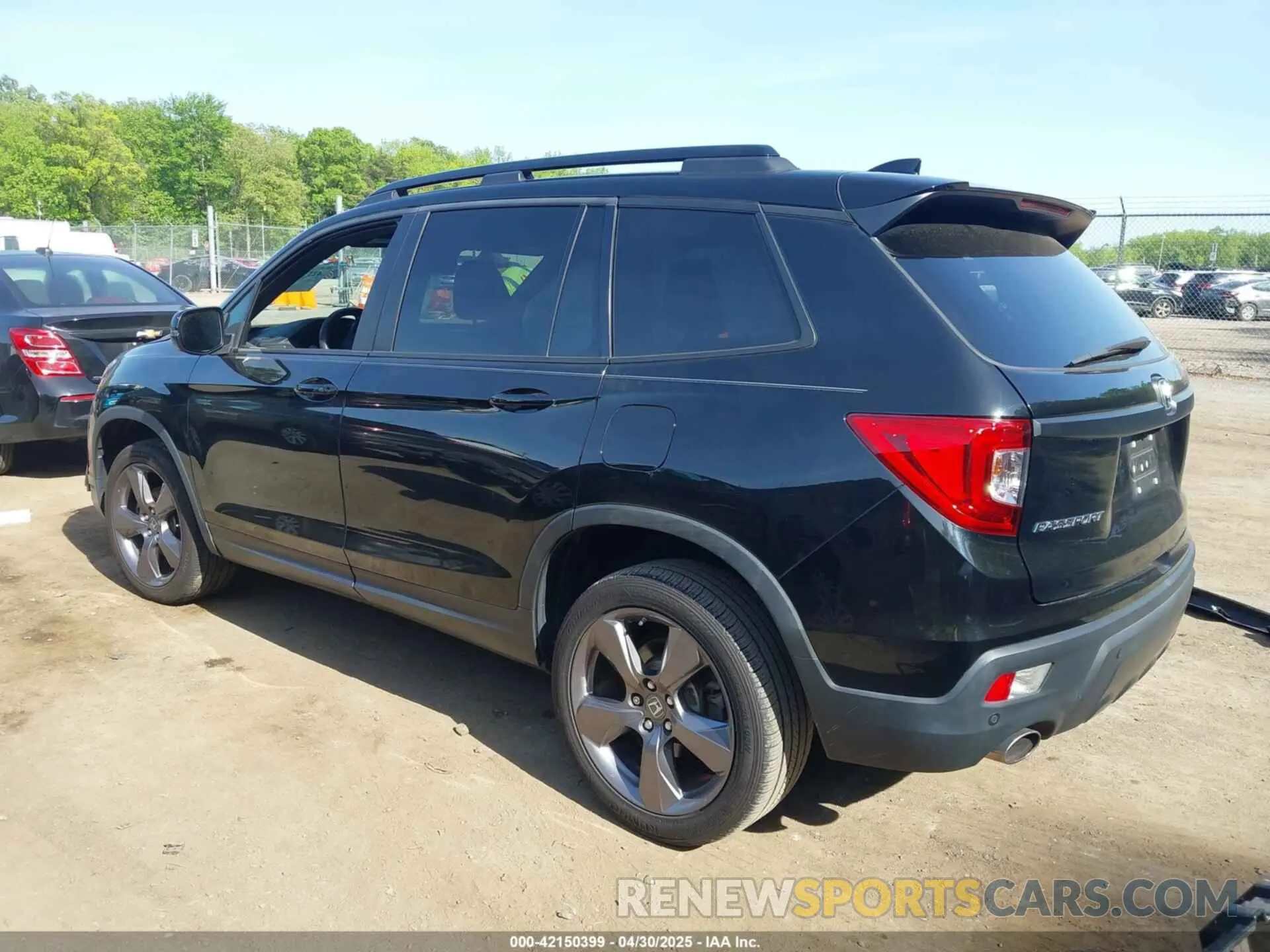 3 fotografías del automóvil dañado 5FNYF8H96MB014947 HONDA PASSPORT 2021