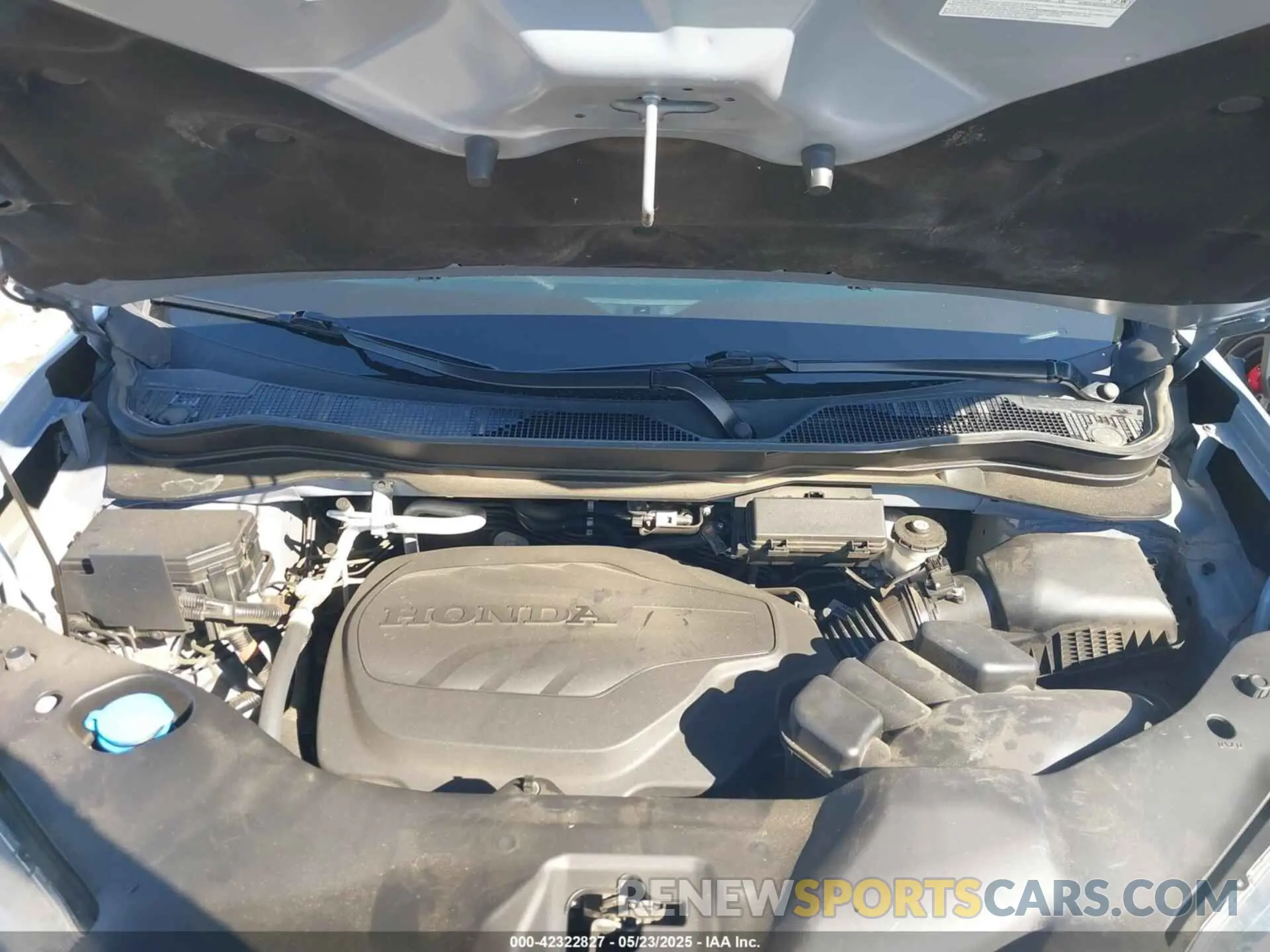 10 fotografías del automóvil dañado 5FNYF7H52NB002772 HONDA PASSPORT 2022