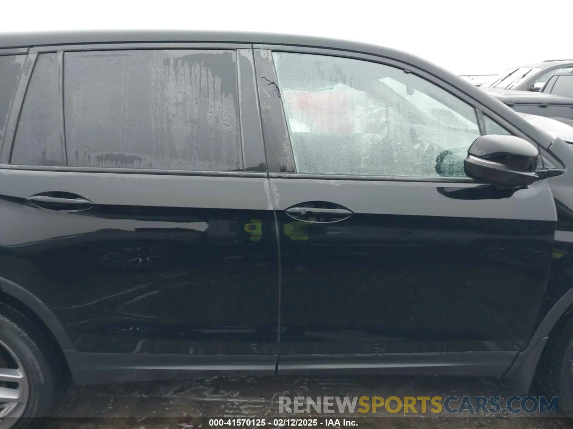 13 fotografías del automóvil dañado 5FNYF7H55NB001910 HONDA PASSPORT 2022