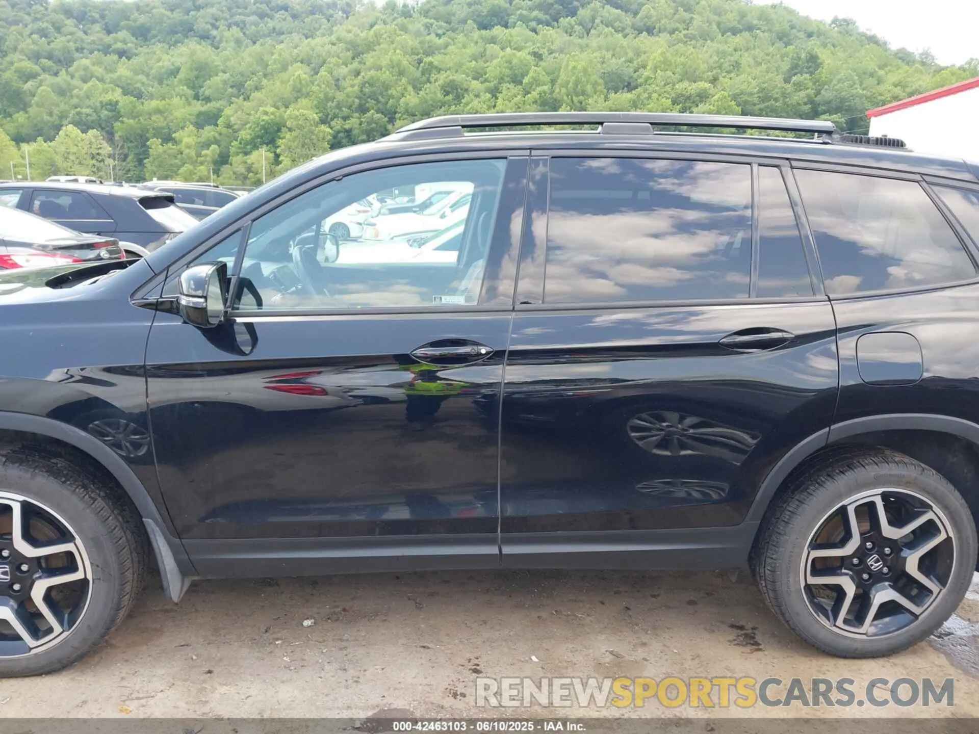 14 fotografías del automóvil dañado 5FNYF8H04NB012441 HONDA PASSPORT 2022