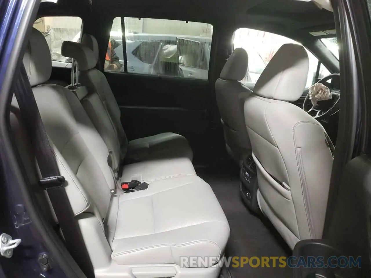 10 fotografías del automóvil dañado 5FNYF8H0XNB007521 HONDA PASSPORT 2022