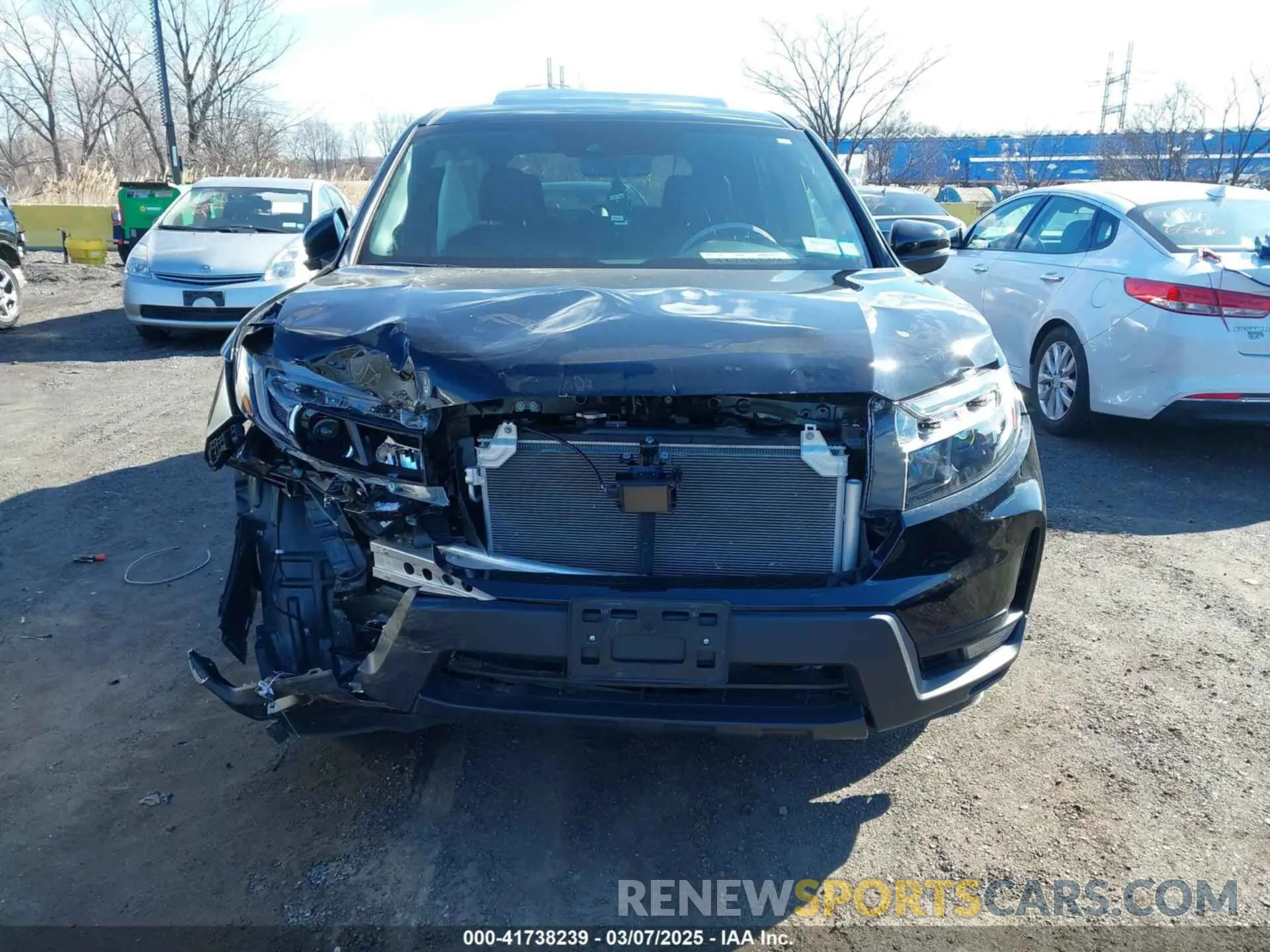 12 fotografías del automóvil dañado 5FNYF8H52NB031355 HONDA PASSPORT 2022