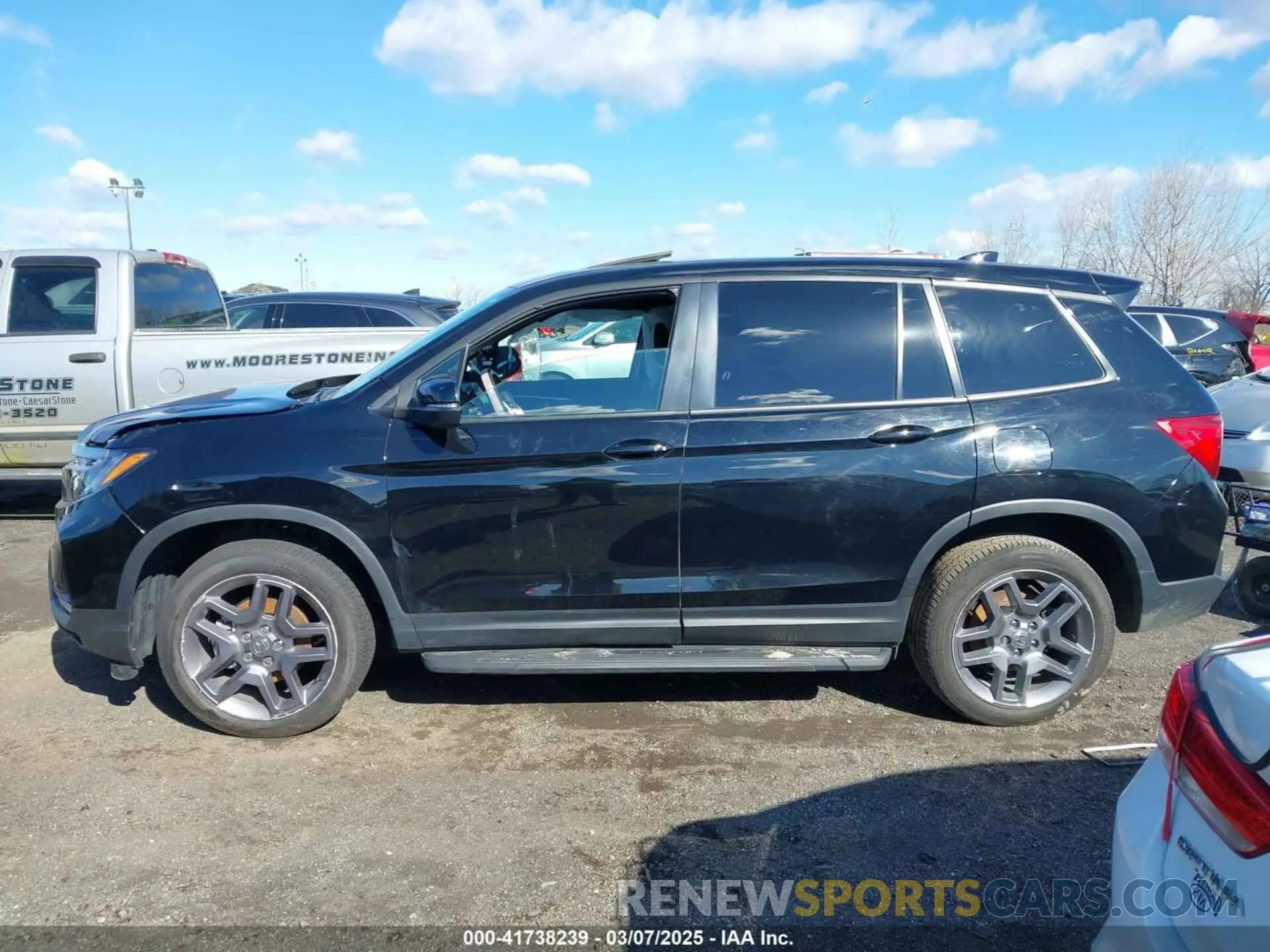 14 fotografías del automóvil dañado 5FNYF8H52NB031355 HONDA PASSPORT 2022