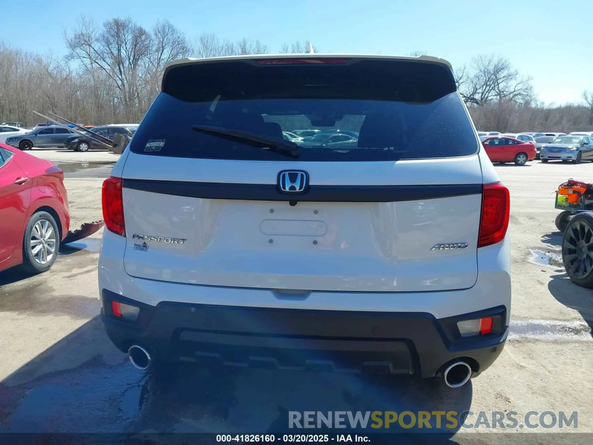 16 fotografías del automóvil dañado 5FNYF8H56NB008371 HONDA PASSPORT 2022