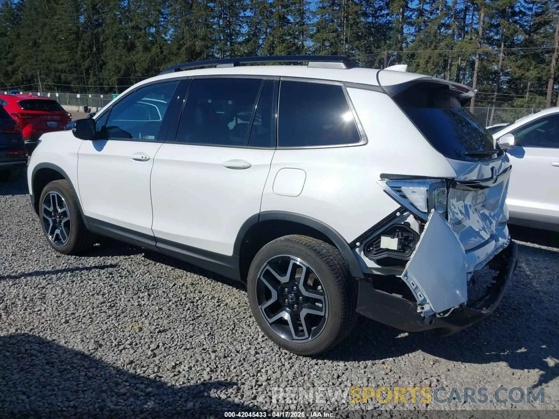 3 fotografías del automóvil dañado 5FNYF8H01PB004087 HONDA PASSPORT 2023