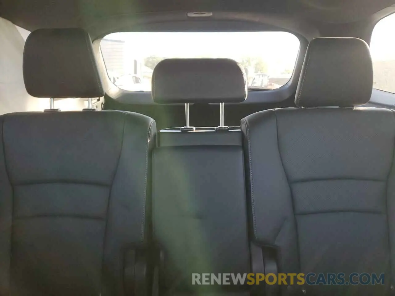 10 fotografías del automóvil dañado 5FNYF8H03PB032148 HONDA PASSPORT 2023
