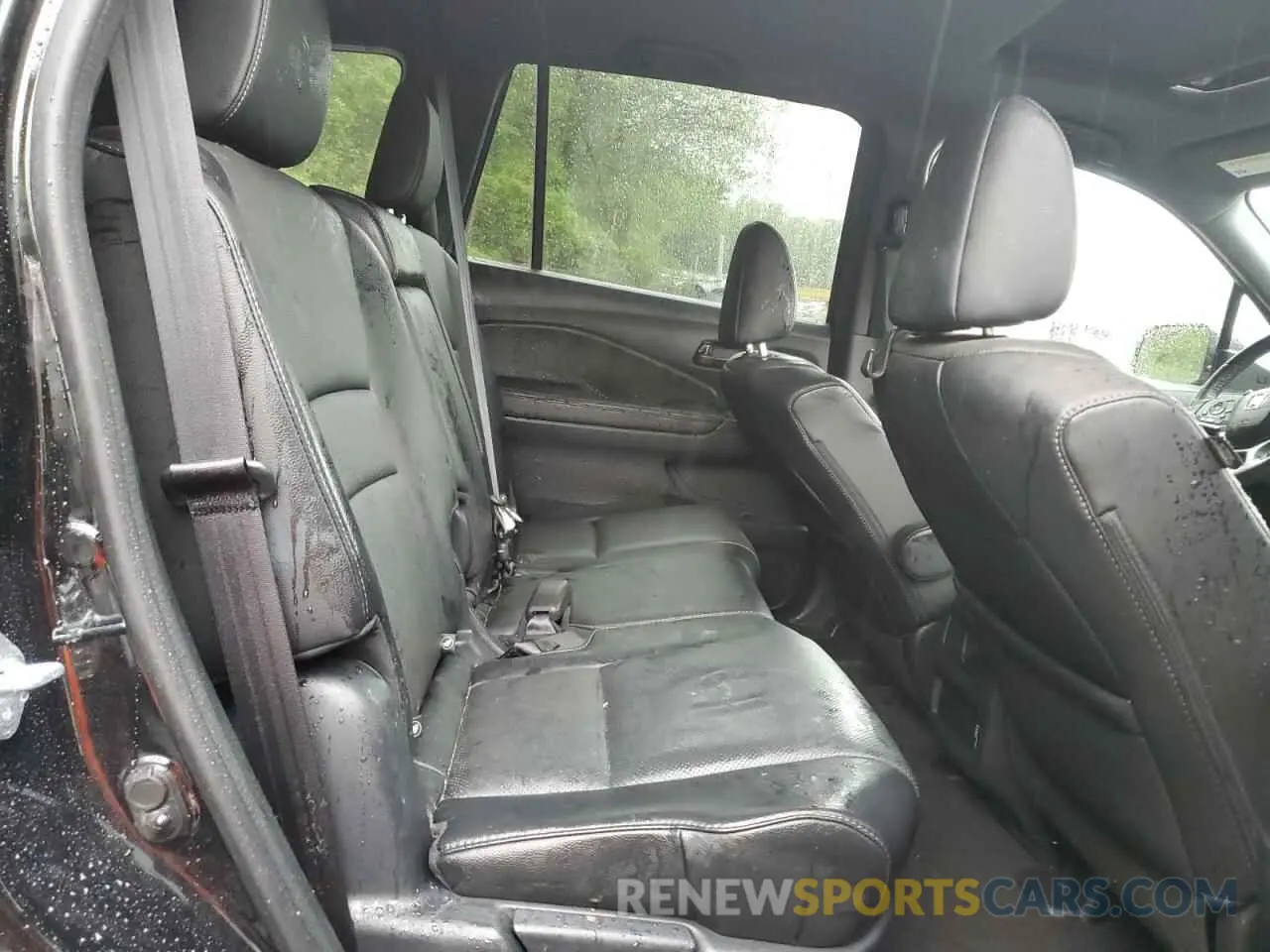 11 fotografías del automóvil dañado 5FNYF8H55PB022183 HONDA PASSPORT 2023
