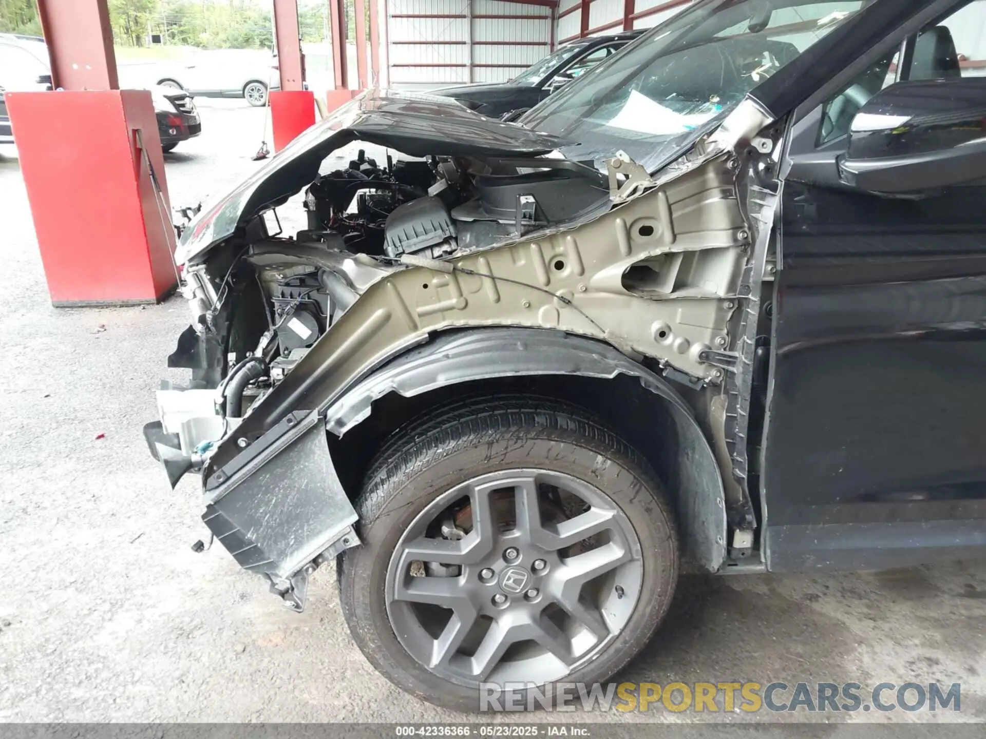 19 fotografías del automóvil dañado 5FNYF8H5XPB021370 HONDA PASSPORT 2023