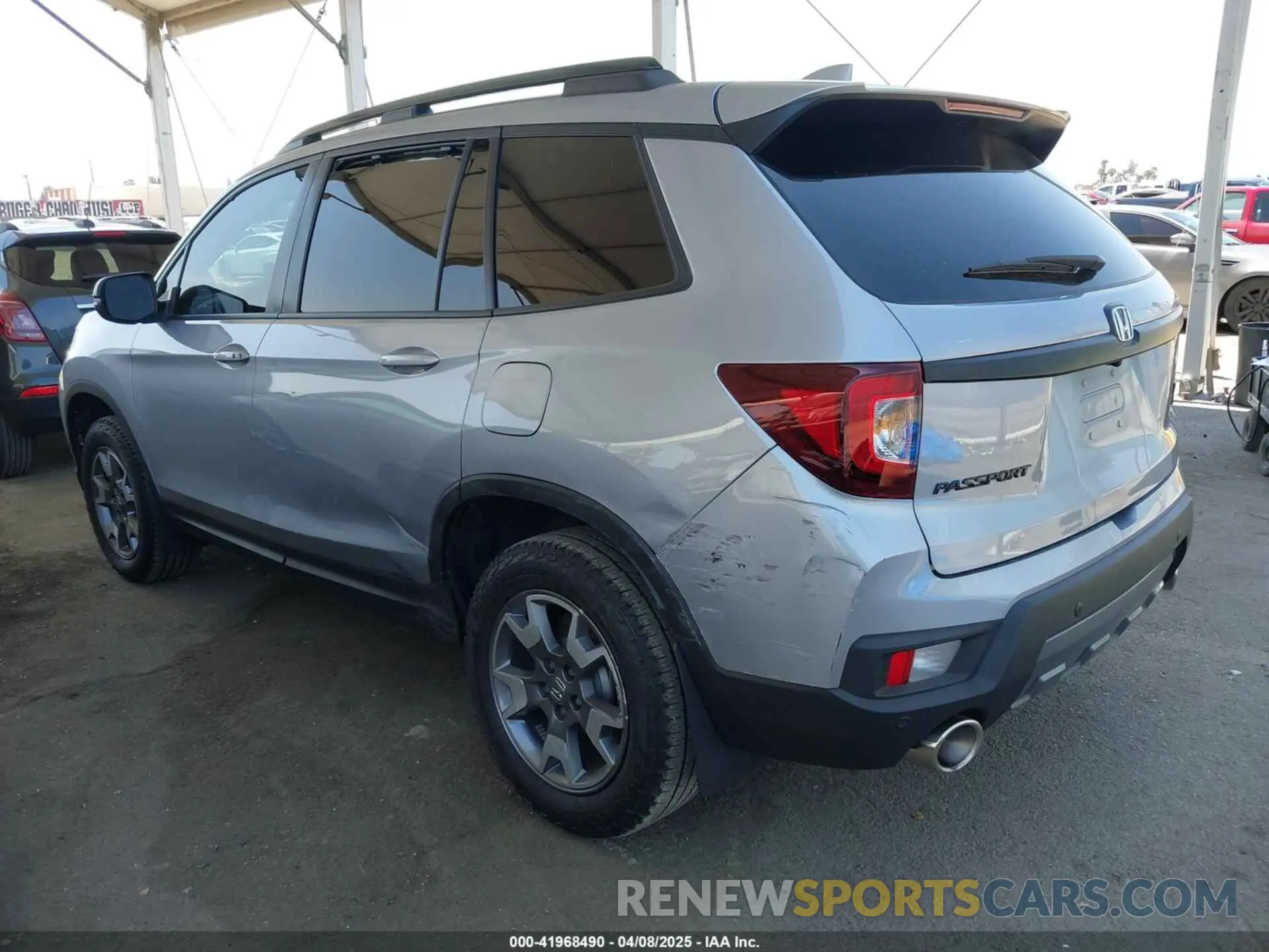 3 fotografías del automóvil dañado 5FNYF8H61PB028829 HONDA PASSPORT 2023