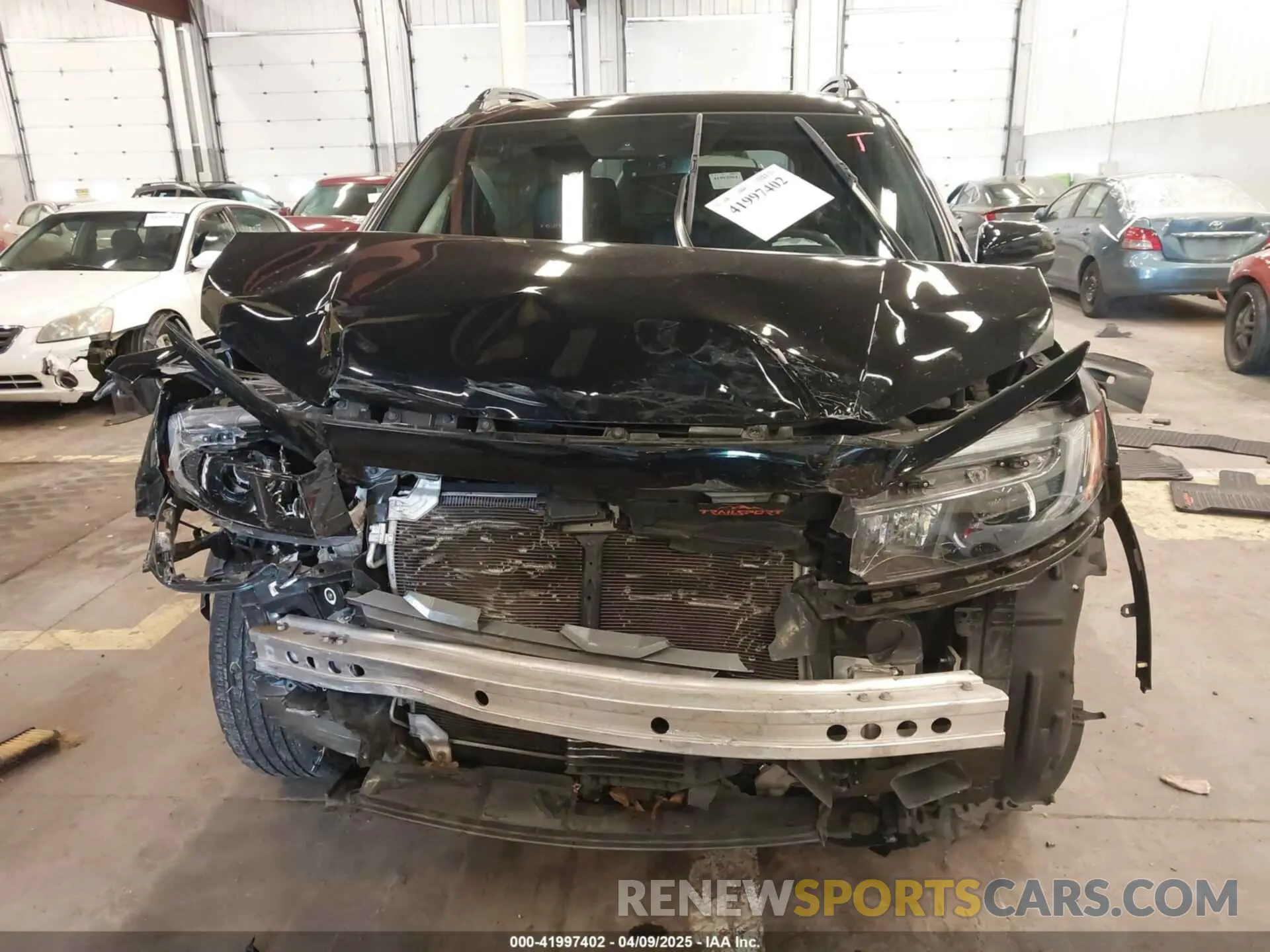13 fotografías del automóvil dañado 5FNYF8H64PB016819 HONDA PASSPORT 2023