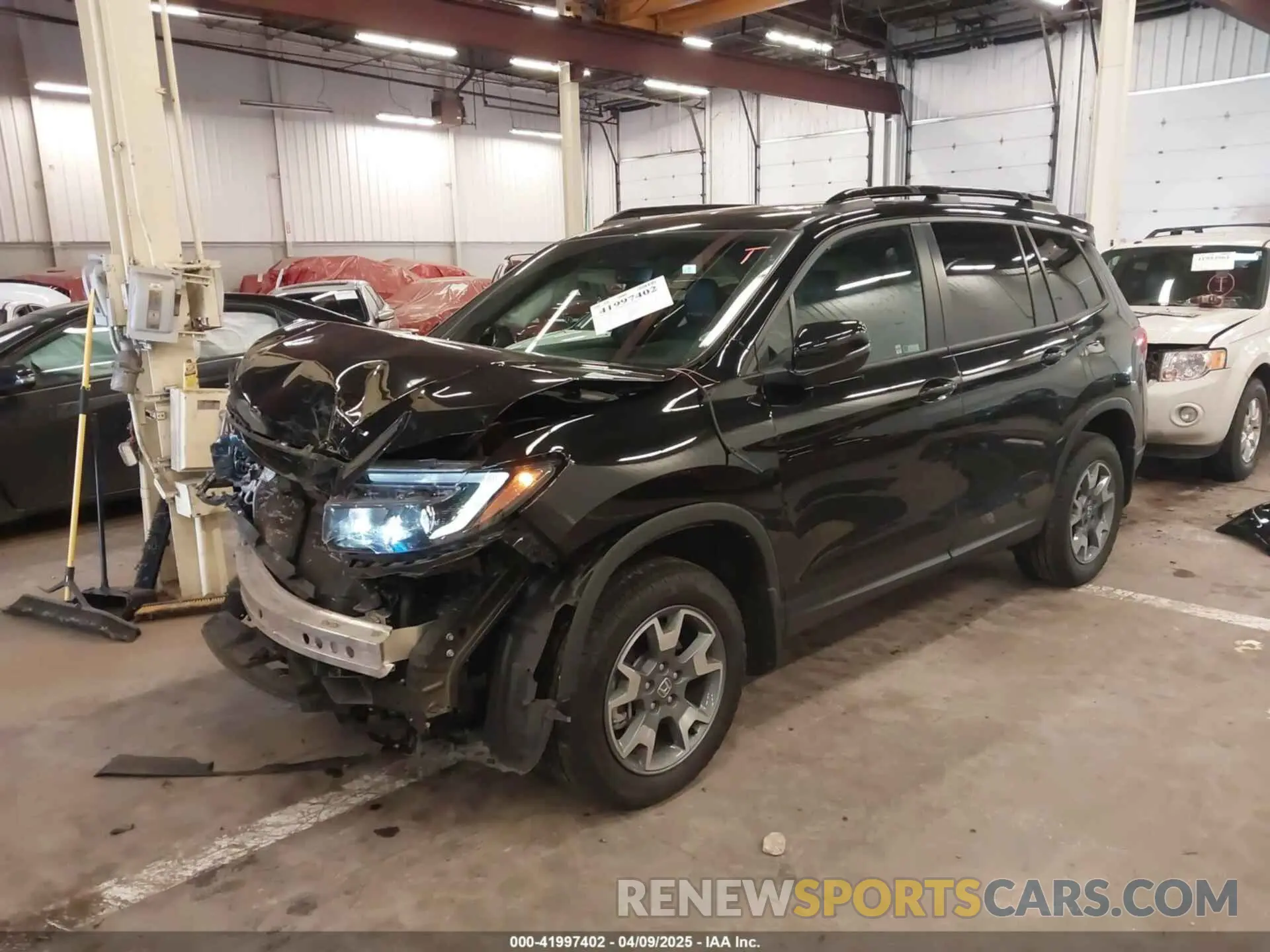 6 fotografías del automóvil dañado 5FNYF8H64PB016819 HONDA PASSPORT 2023