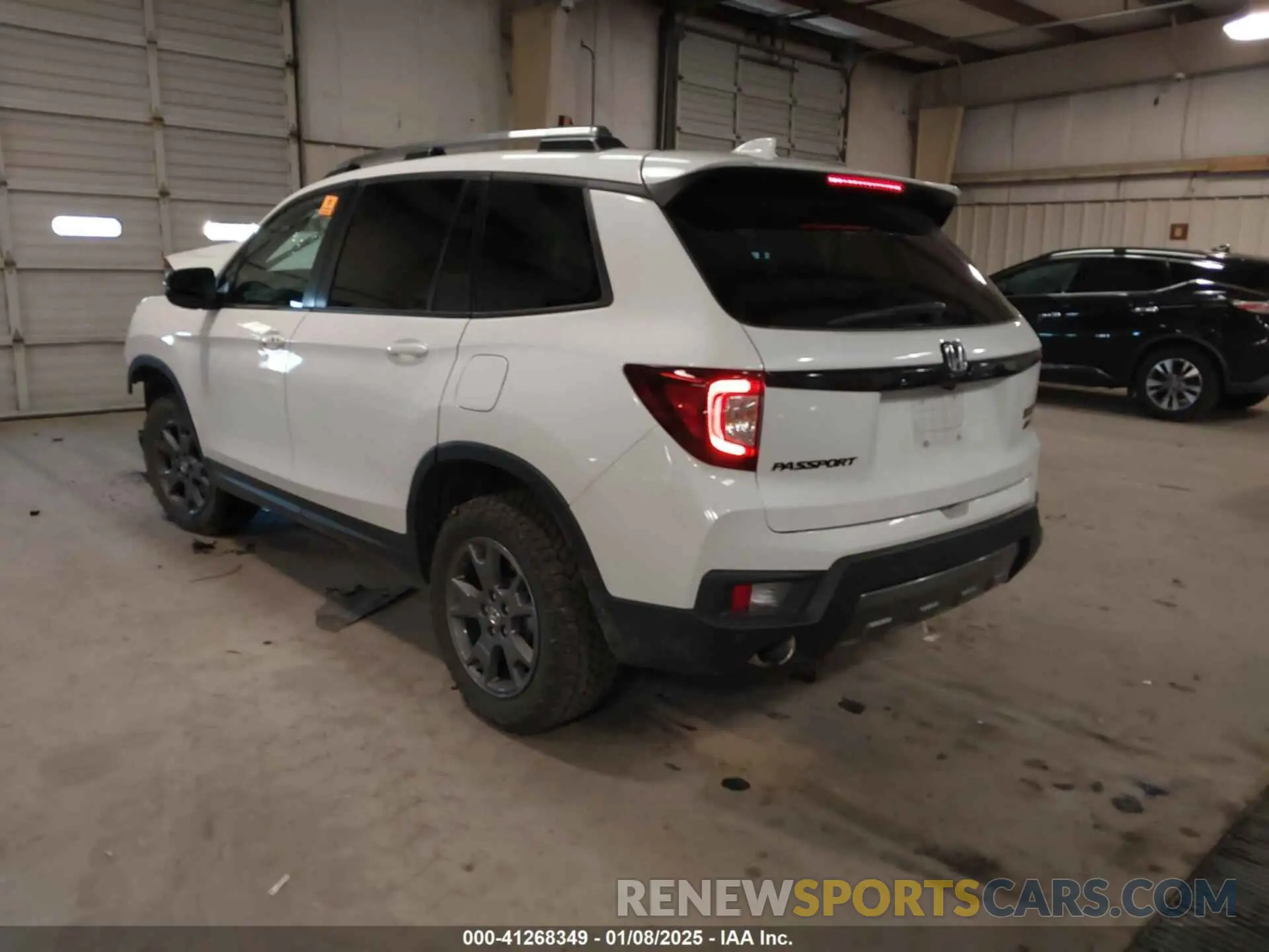 3 fotografías del automóvil dañado 5FNYF8H62RB011007 HONDA PASSPORT 2024