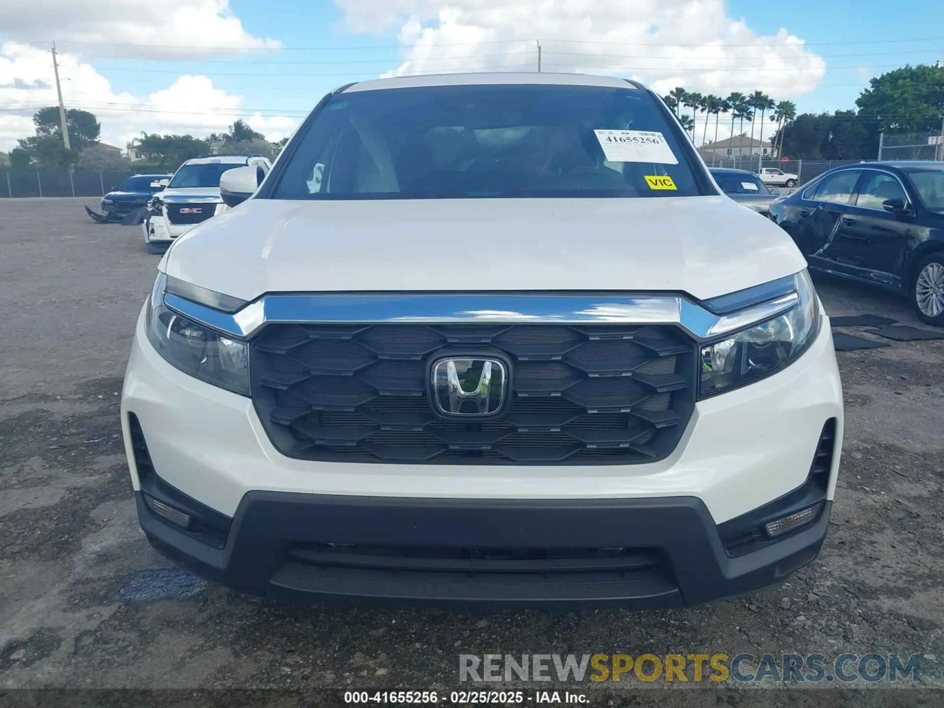 12 fotografías del automóvil dañado 5FNYF8H52SB001266 HONDA PASSPORT 2025
