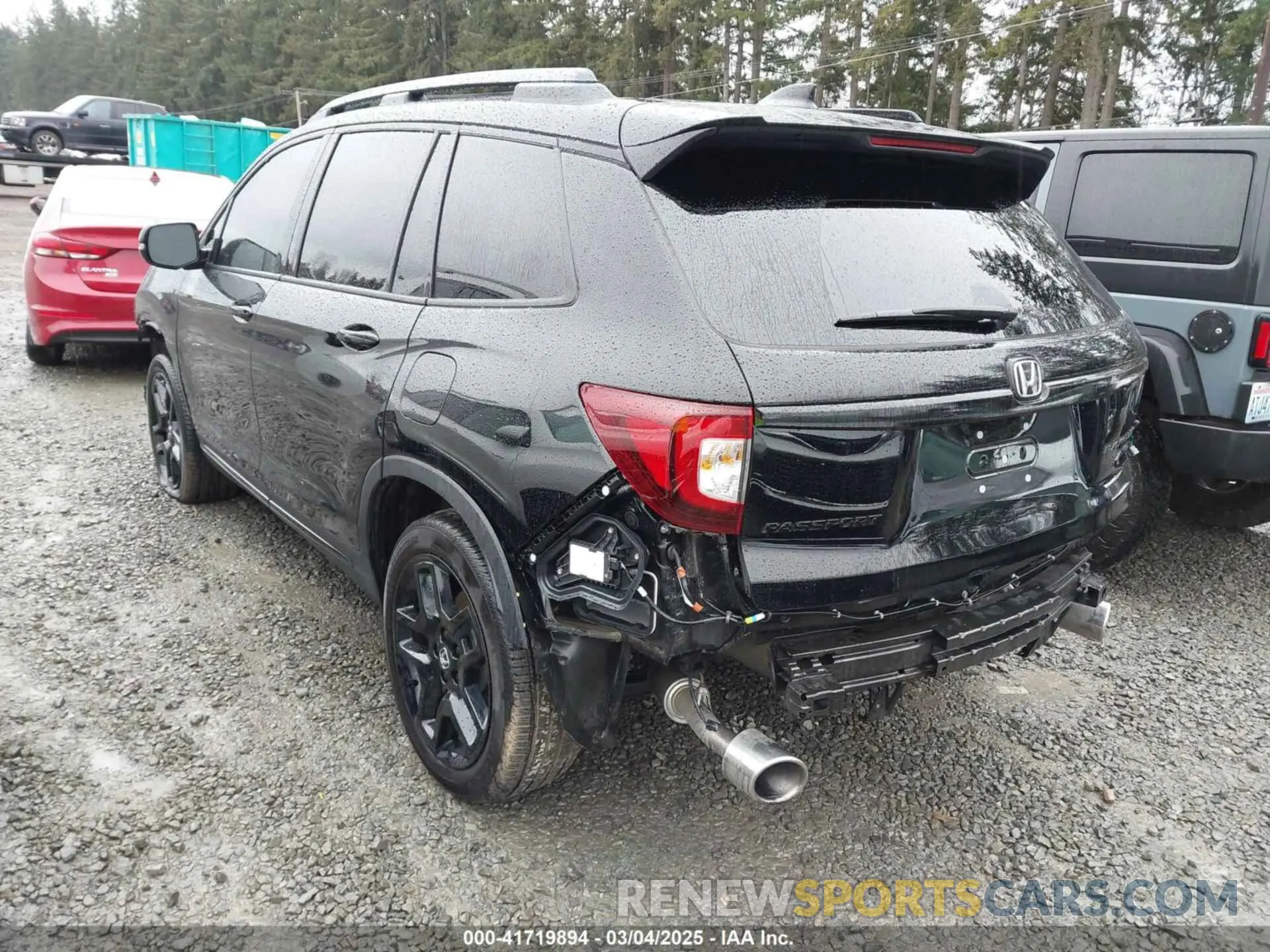 3 fotografías del automóvil dañado 5FNYF8H8XSB002921 HONDA PASSPORT 2025