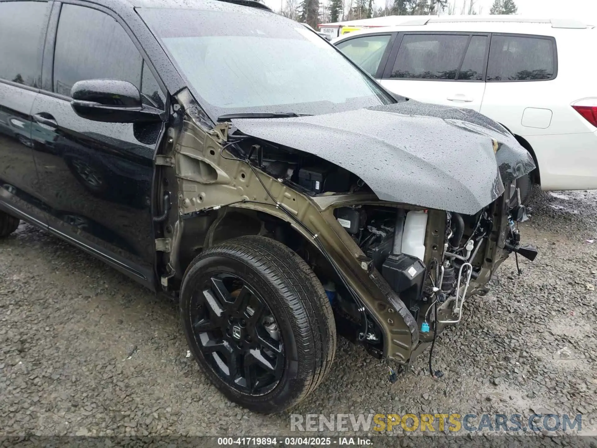 6 fotografías del automóvil dañado 5FNYF8H8XSB002921 HONDA PASSPORT 2025