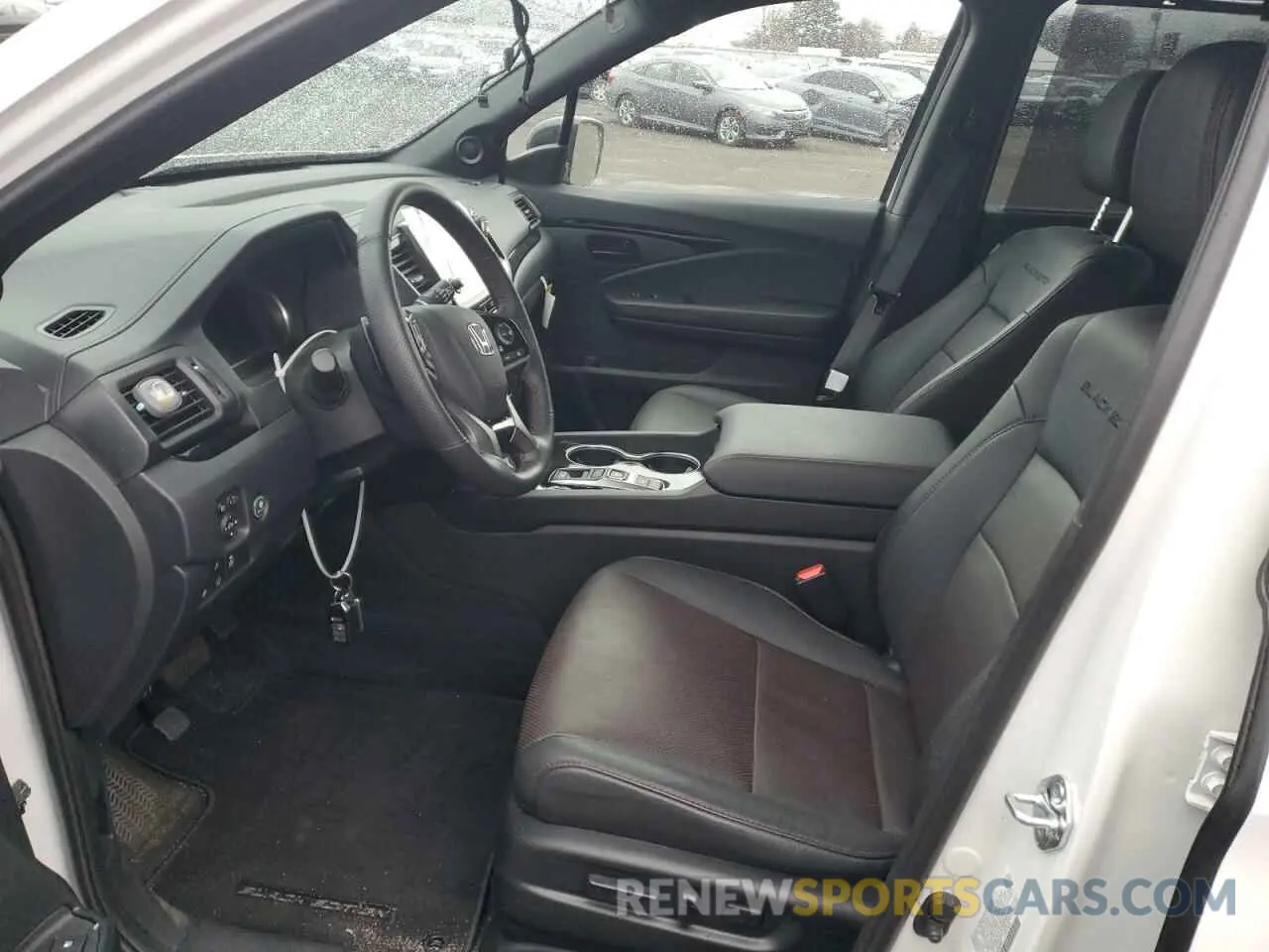 7 fotografías del automóvil dañado 5FNYF8H81SB002967 HONDA PASSPORT B 2025