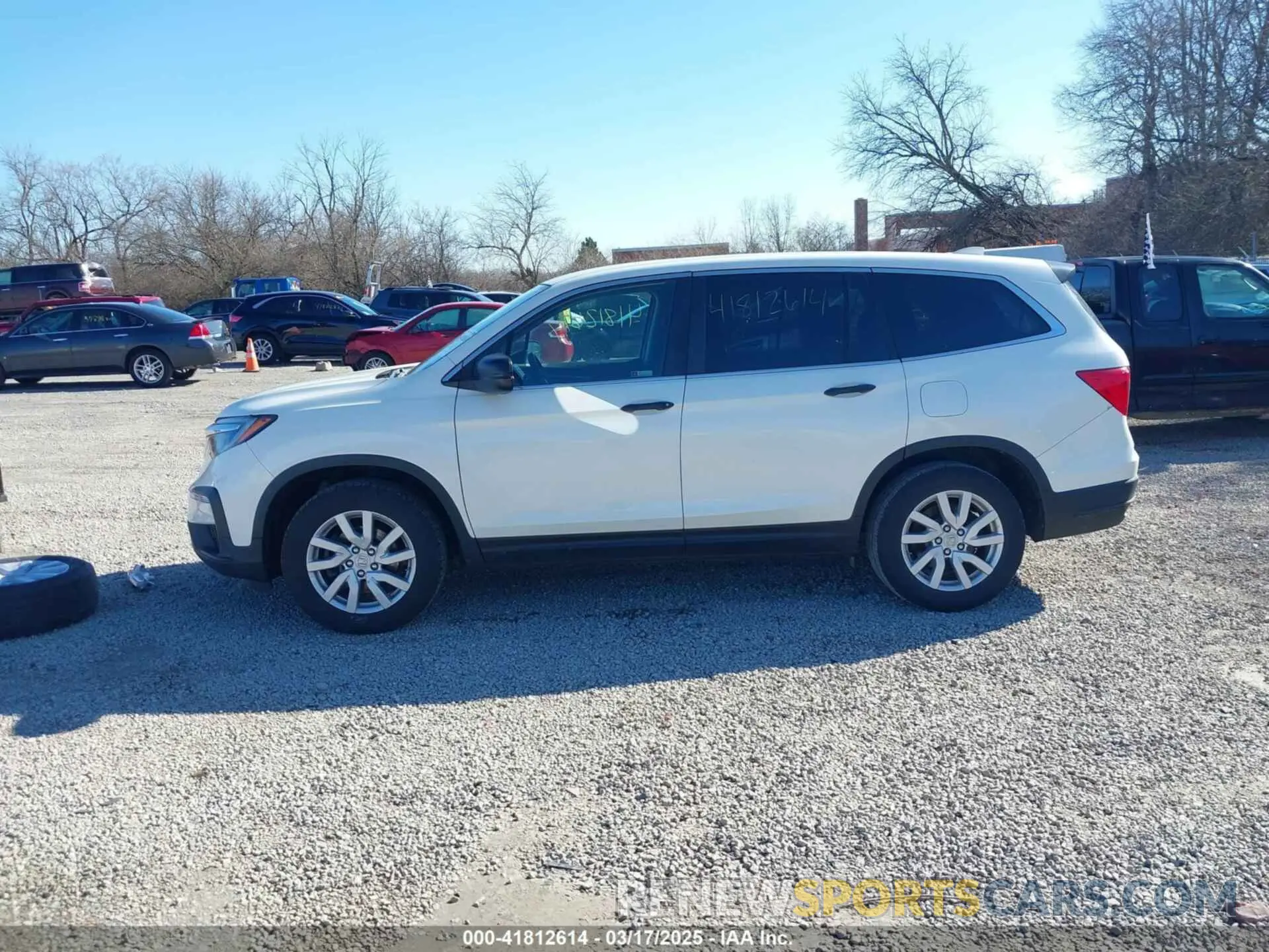 15 fotografías del automóvil dañado 5FNYF5H11KB006065 HONDA PILOT 2019